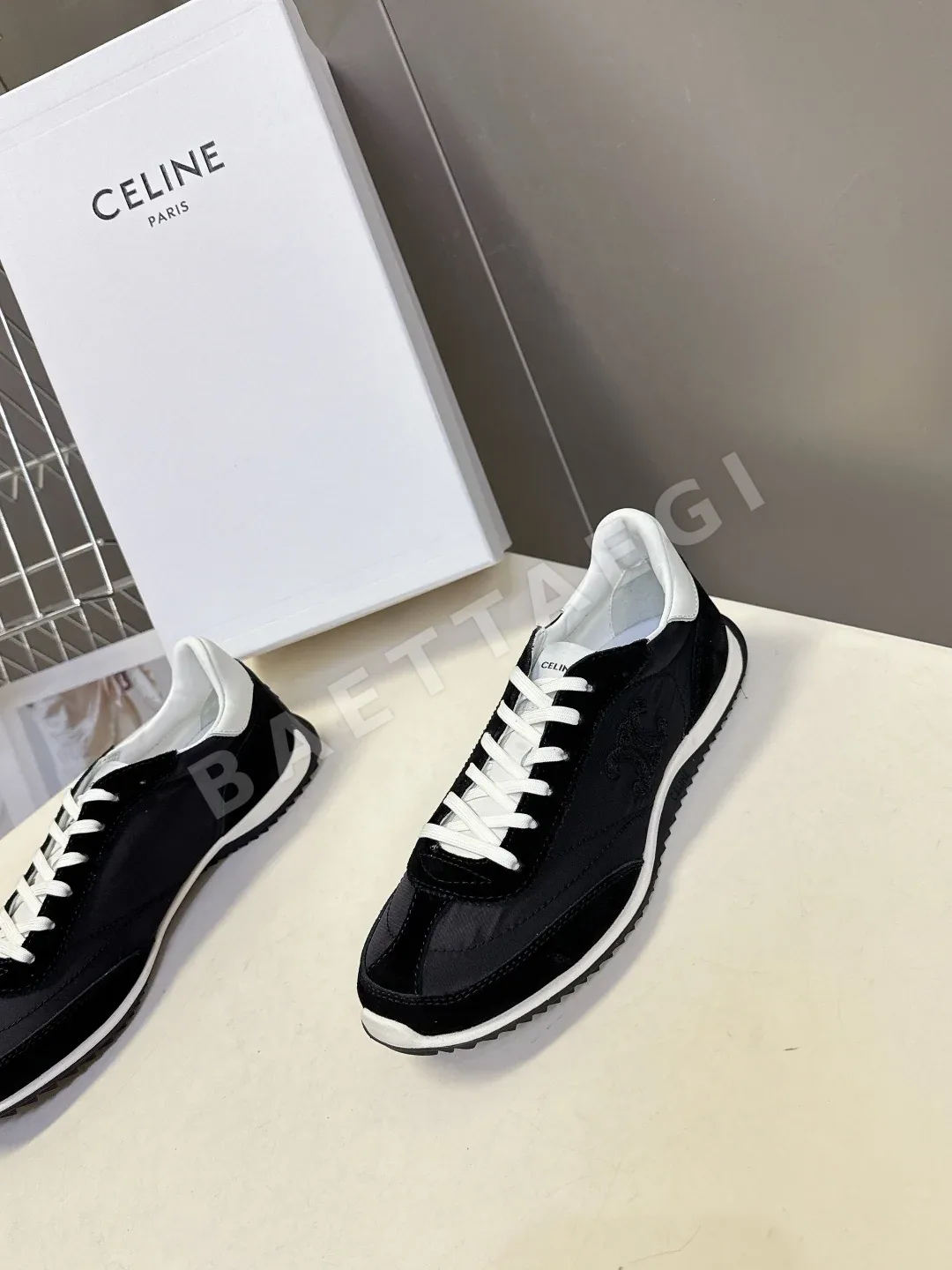 셀린느 레이서 메시 스니커즈 상세 이미지 3