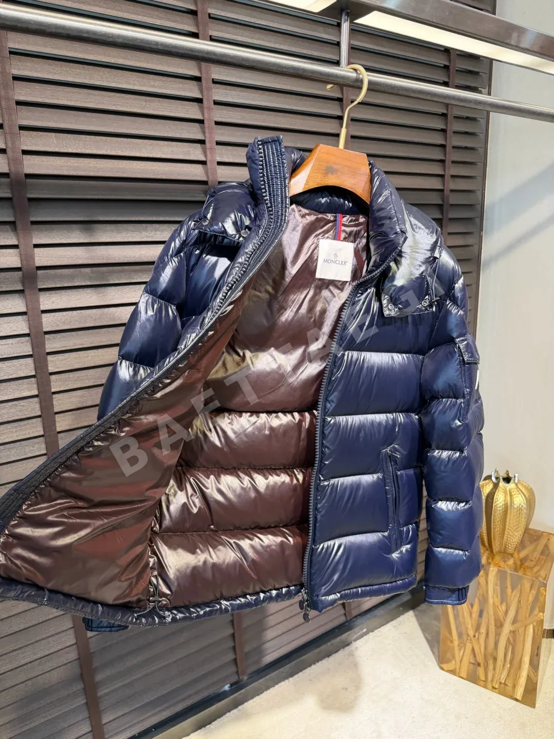 몽클레르 남성 다운 패딩 M8839 상세 이미지 8