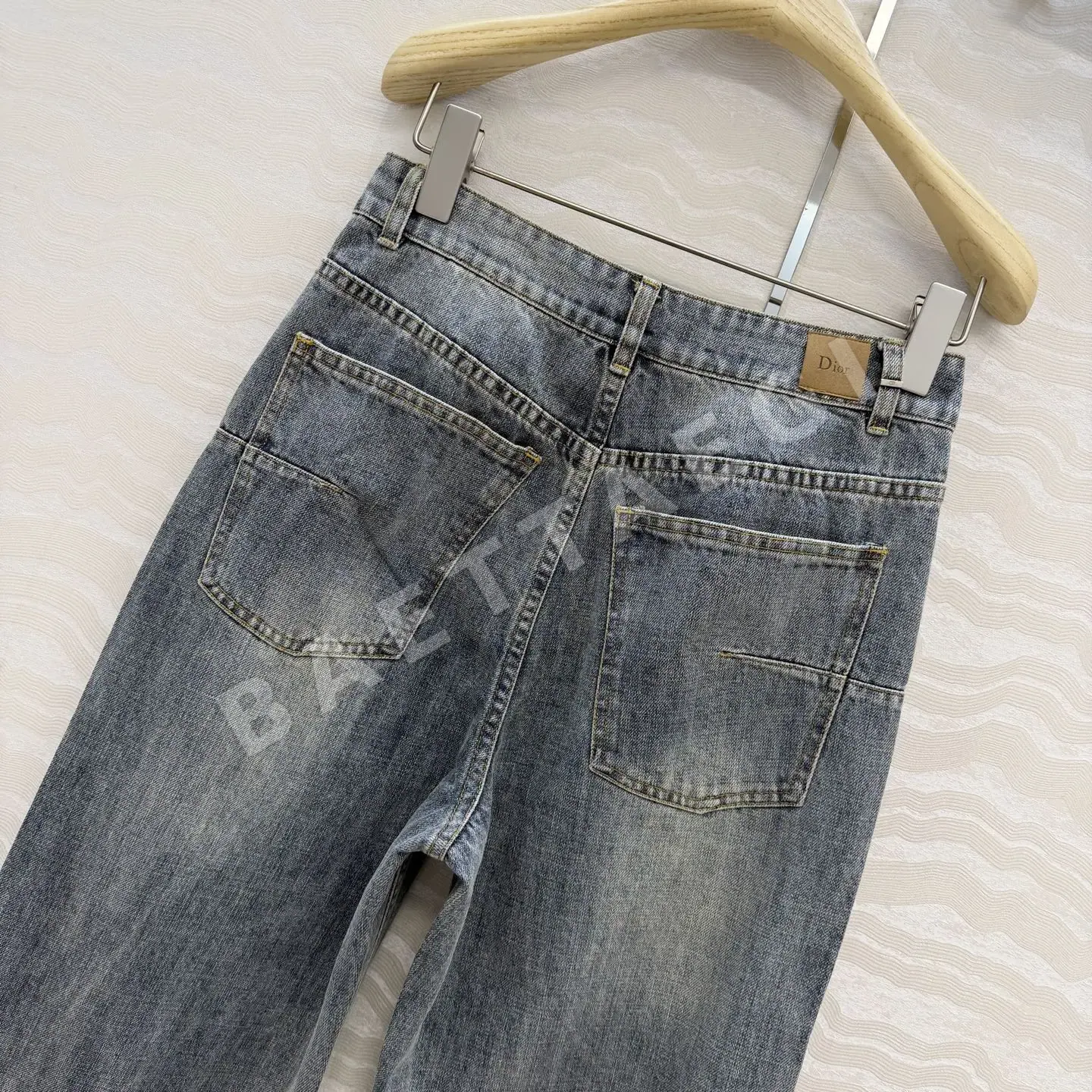디올 워시드 스트레이트 진 바지 상세 이미지 9