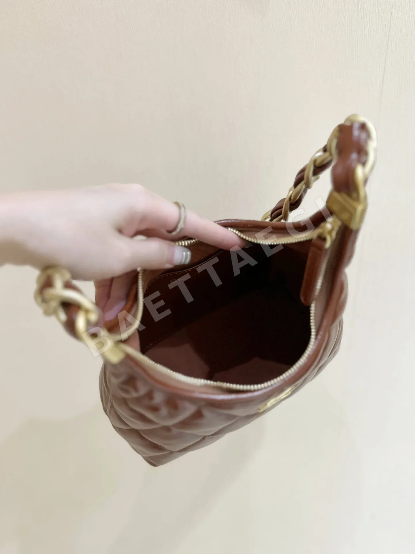 샤넬 메티에다르 가방 상세 이미지 5