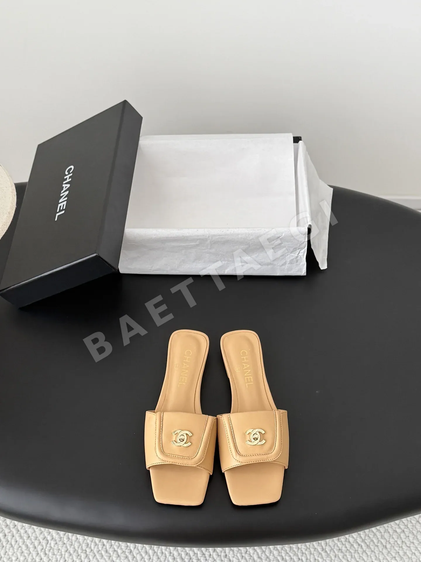 샤넬 26C 빈티지 버클 로퍼 98676