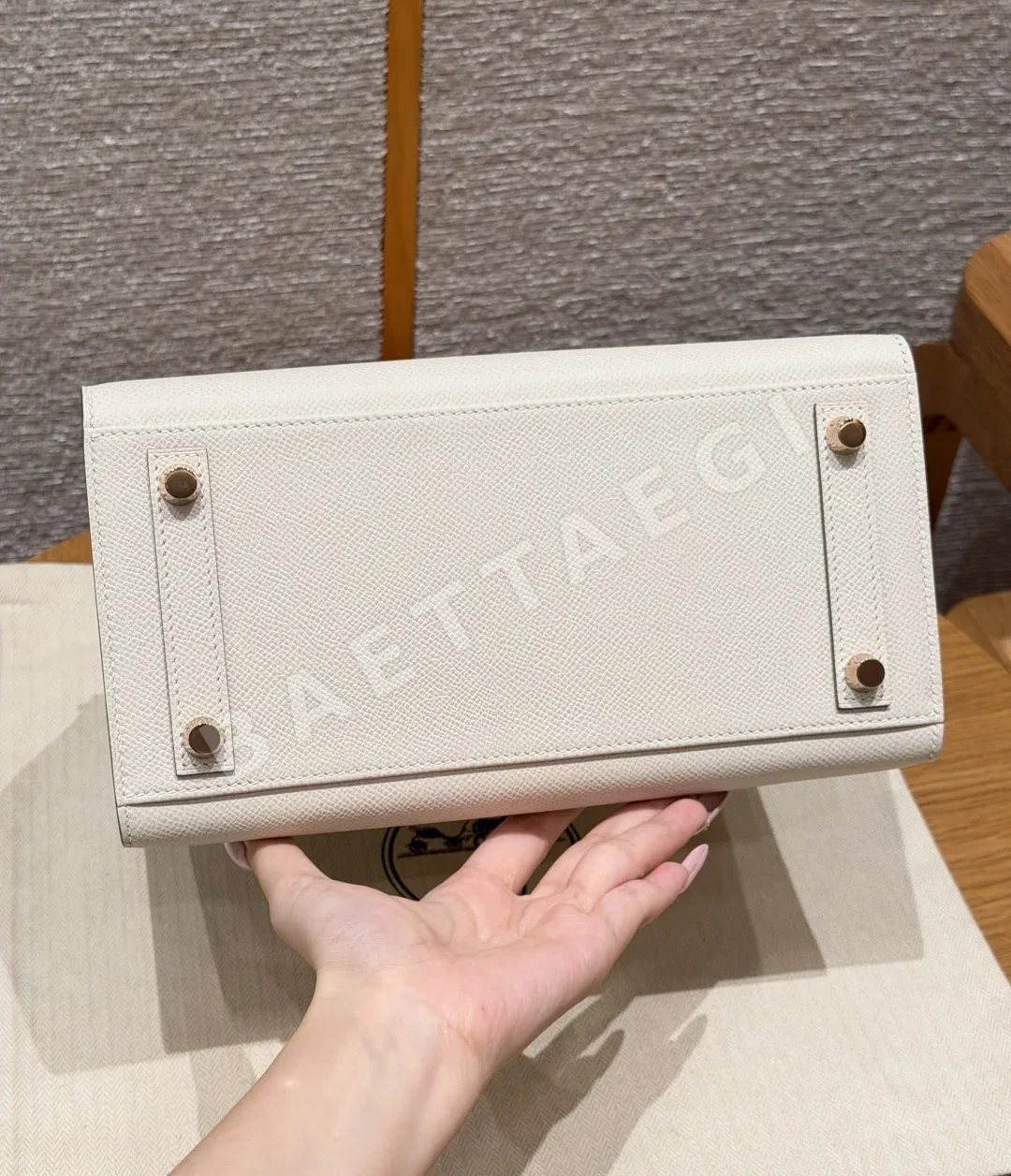 에르메스 버킨 25 cm 앱송 가죽 가방 상세 이미지 5