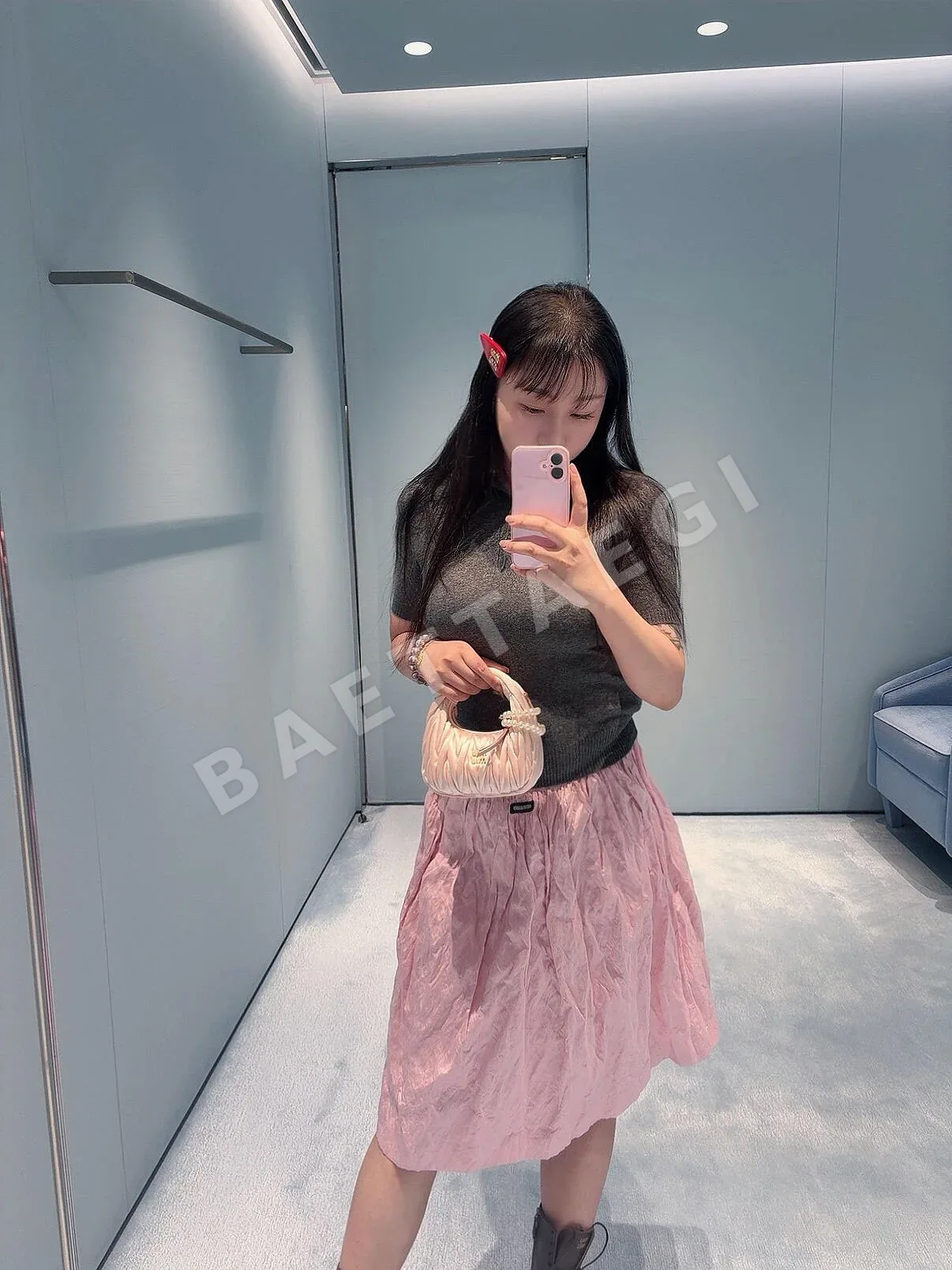미우미우 컬러 블록 캐시미어 반팔 폴로셔츠 상세 이미지 8