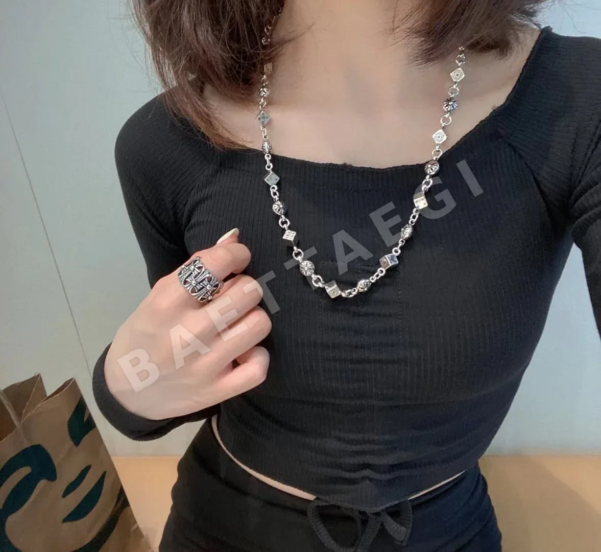 크롬하츠 사각 주사위 목걸이 상세 이미지 4
