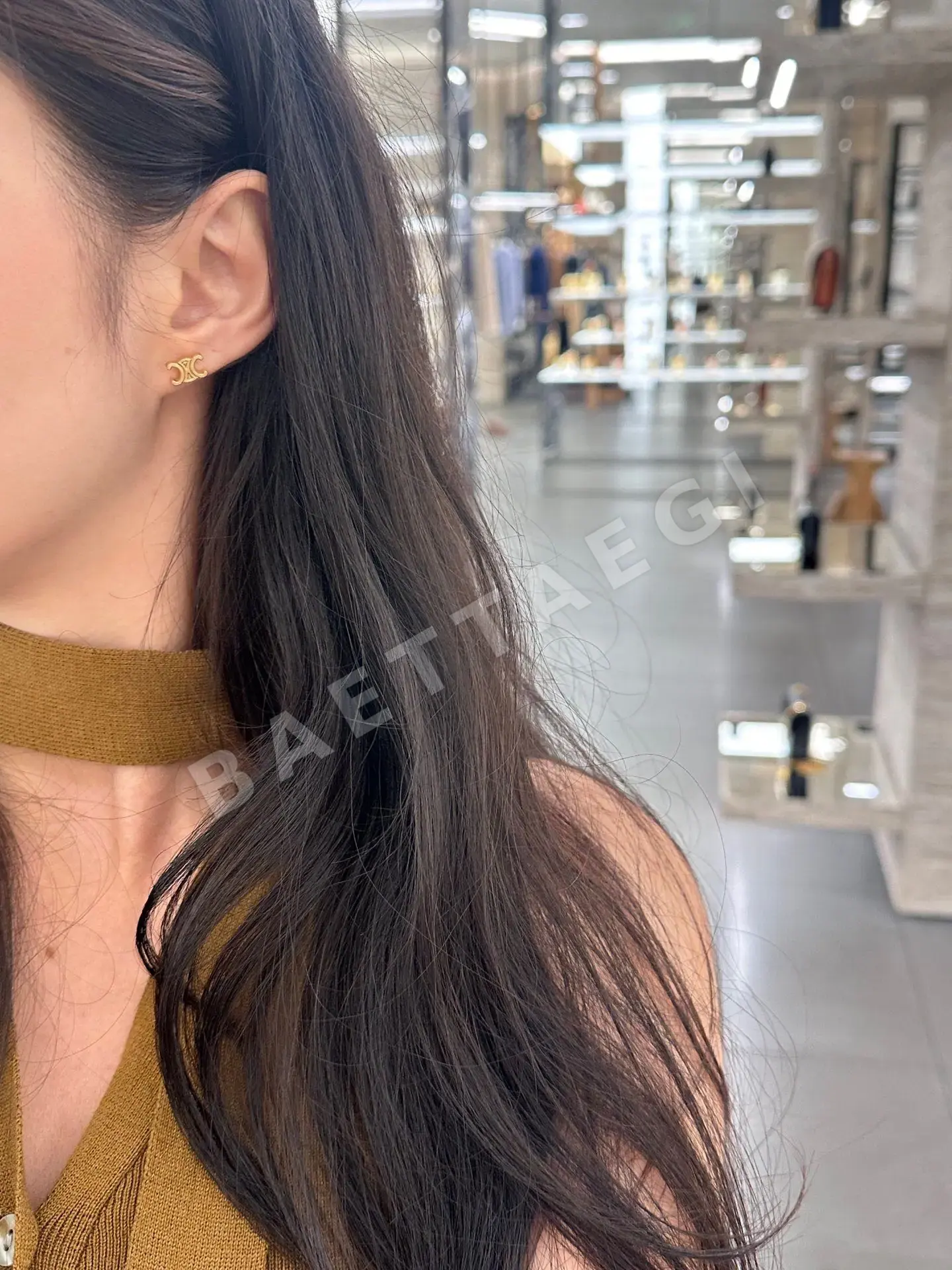 셀린느 3D 개선문 장식 귀걸이 상세 이미지 2