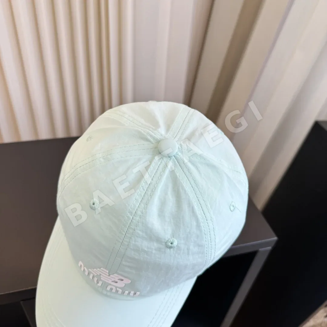 미우미우 봄여름 야구모자 상세 이미지 5