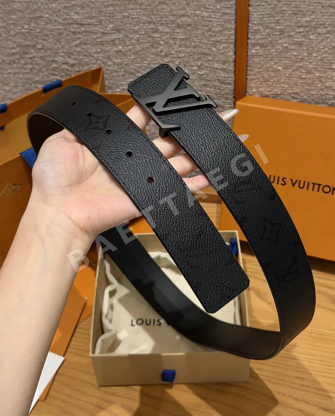 루이비통 디멘션 40mm 리버시블 벨트 상세 이미지 3