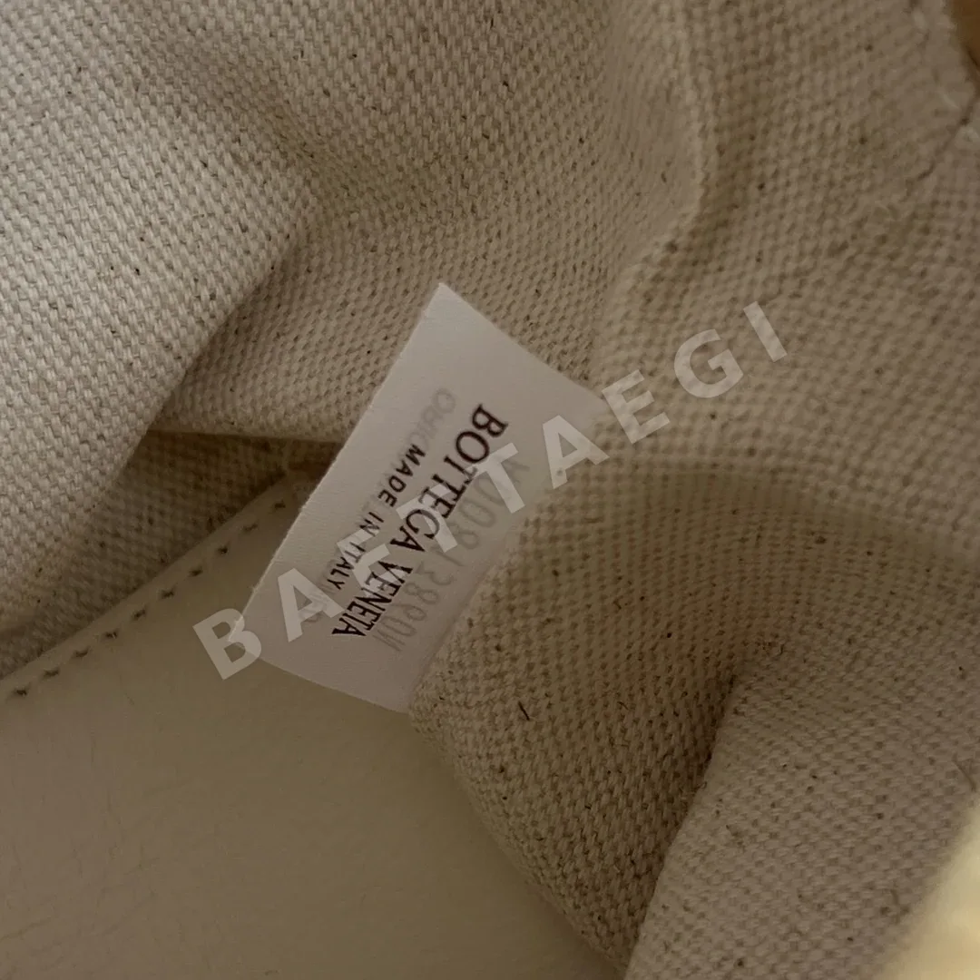 보테가베네타 탑 핸들 루프 스몰 상세 이미지 9
