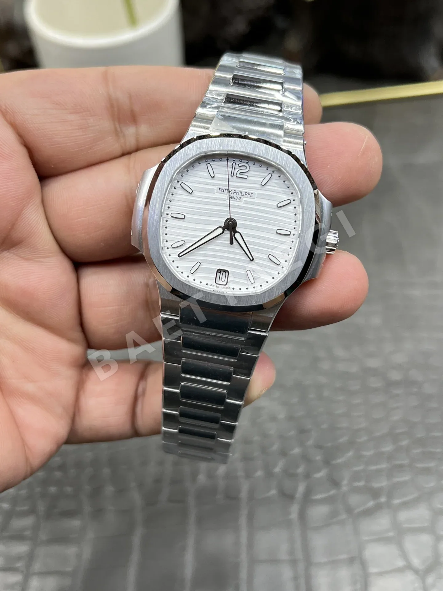 파텍필립 노틸러스 7118 자동 여성용 3K 공장 레플리카 43965 Patek Philippe 상세 이미지 3