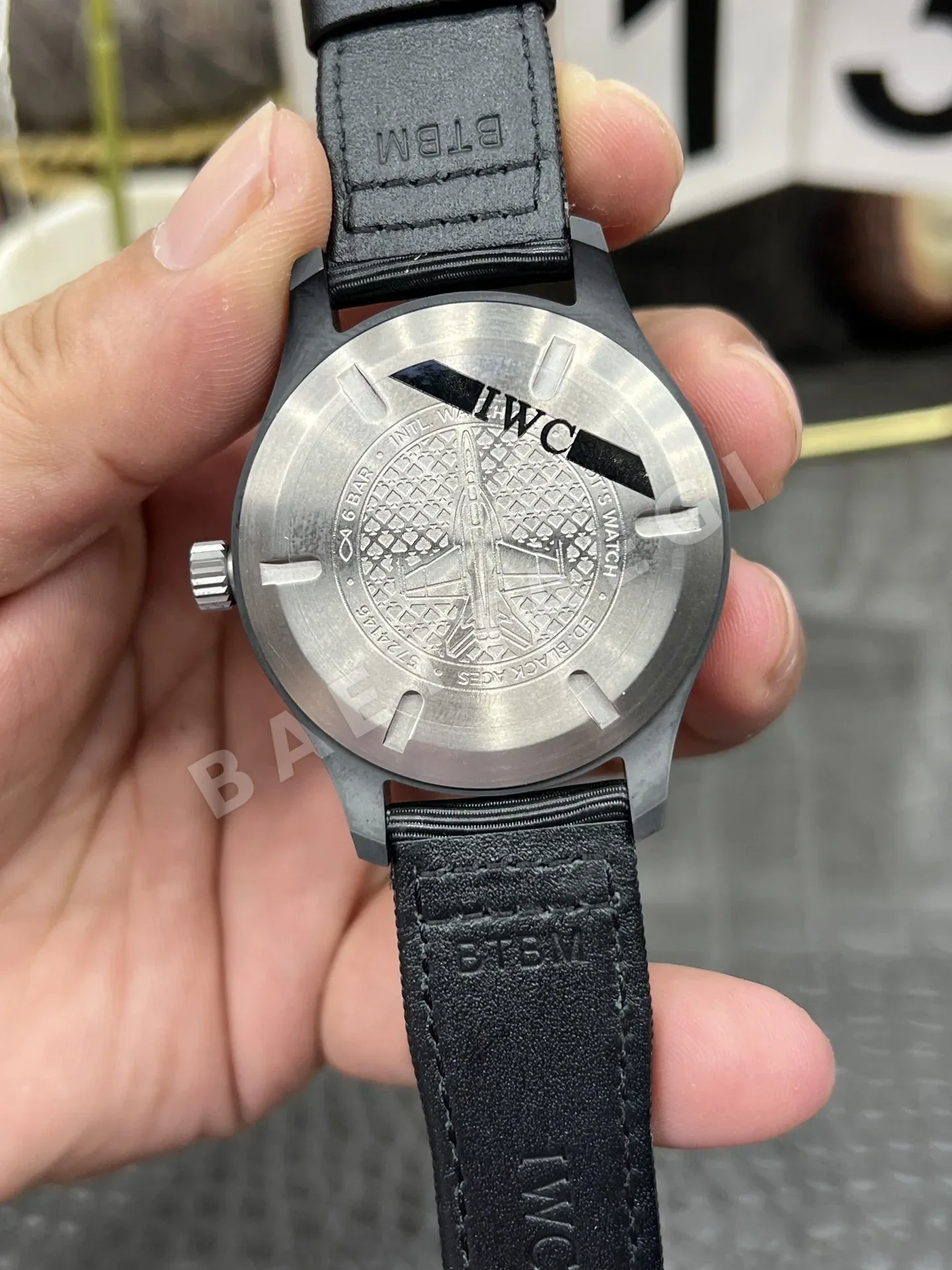 IWC 파일럿 에이스 오브 스페이드 세라믹 시계 상세 이미지 7