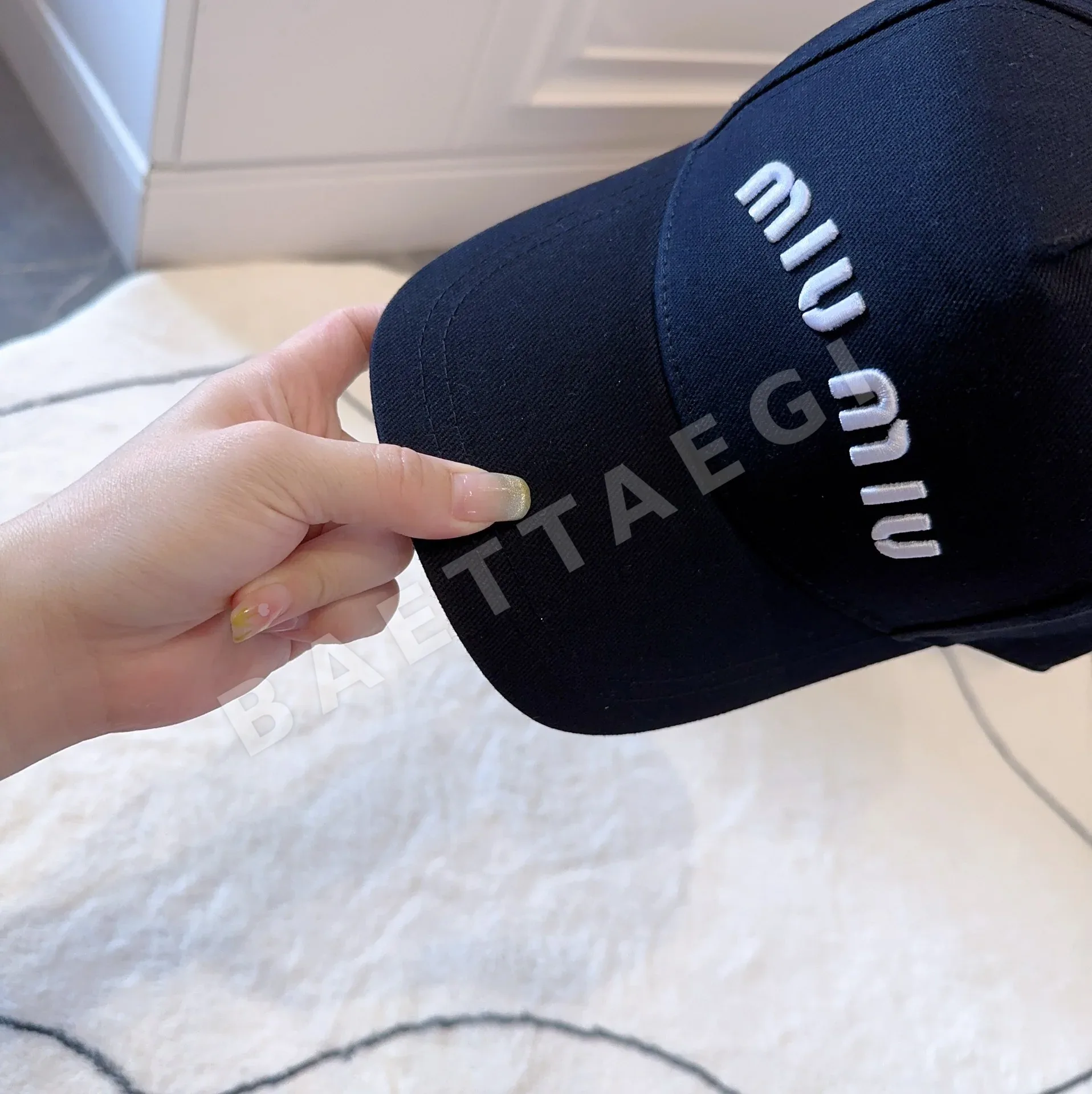 미우미우 모자 79411 Miu Miu Cap 상세 이미지 2