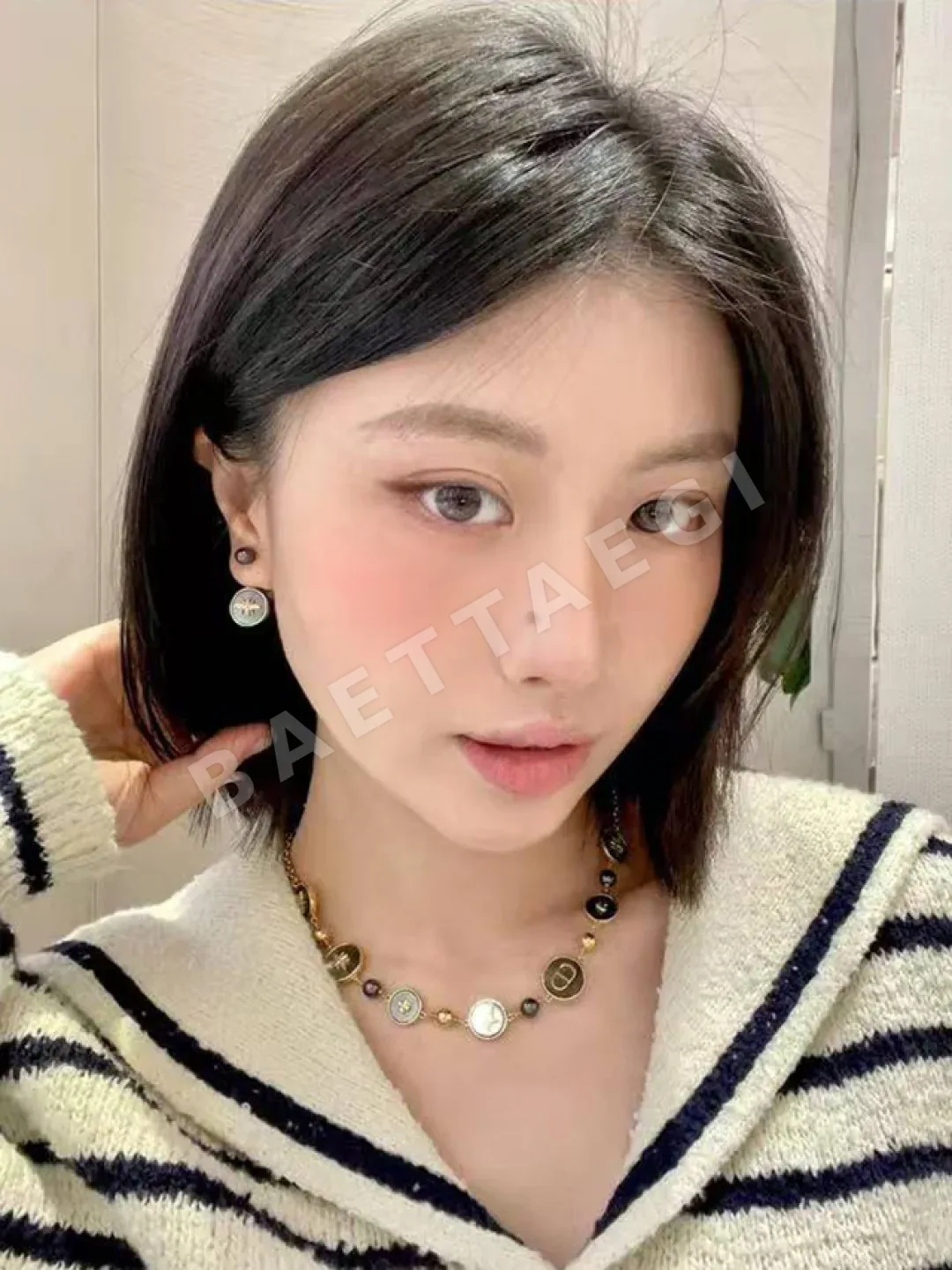 디올 스몰 라운드 더블 펄 귀걸이 상세 이미지 3