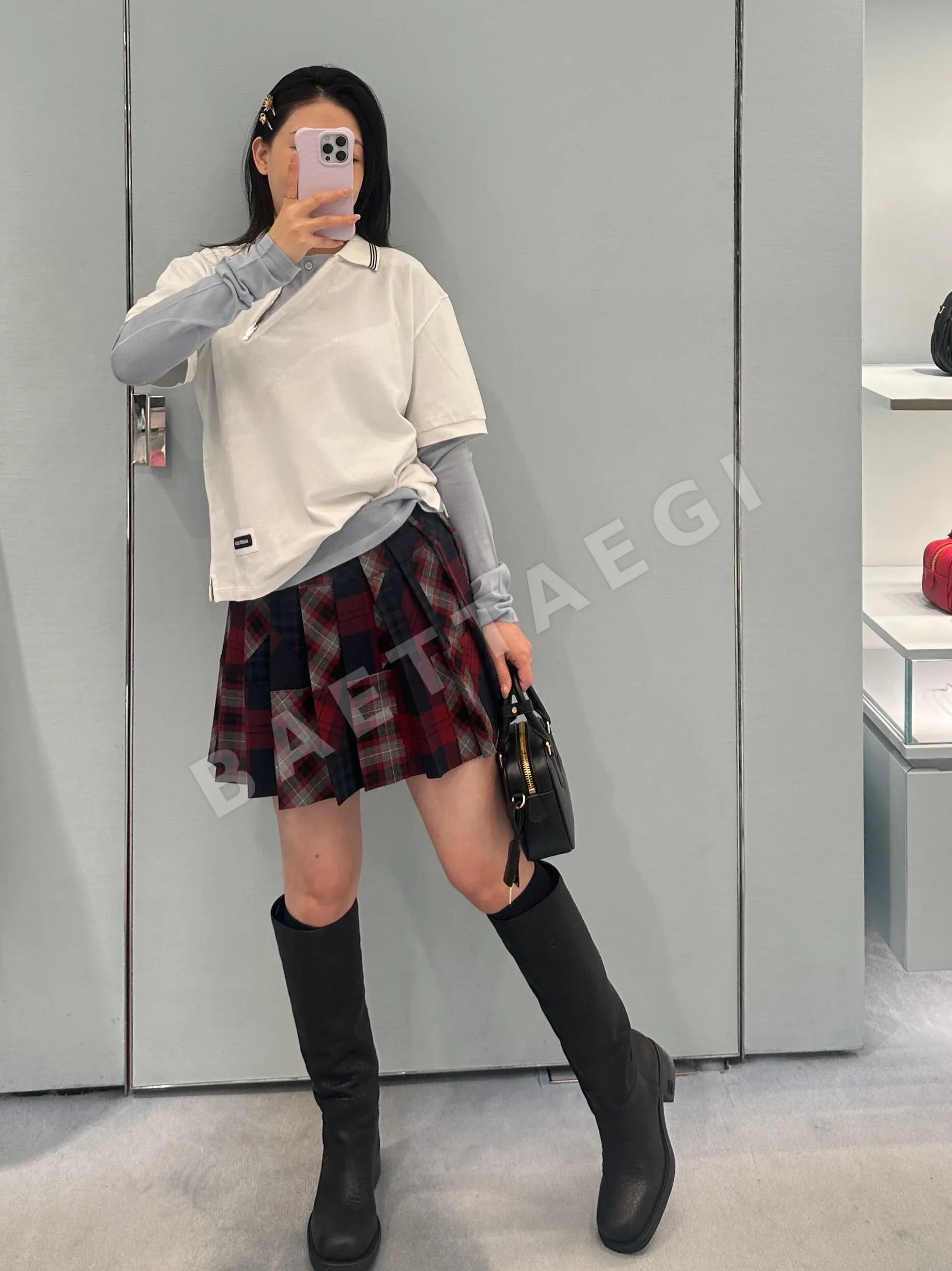 미우미우 지퍼 폴로 카라 반팔 탑 상세 이미지 3