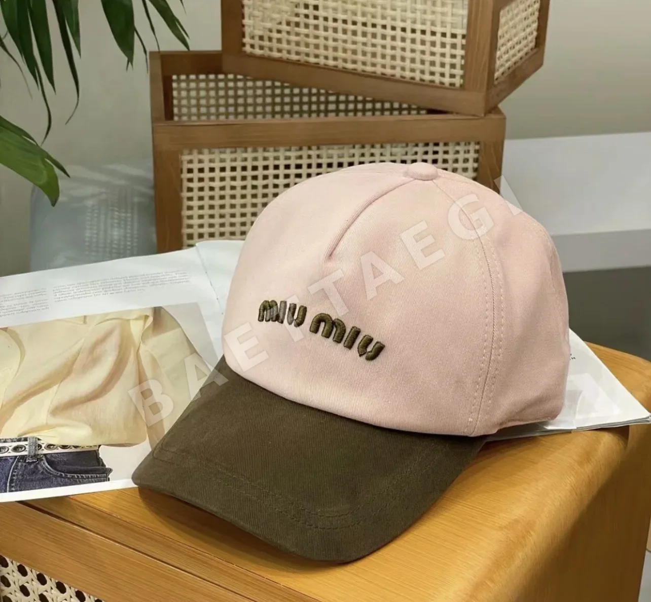 미우미우 컬러 블록 야구모자 상세 이미지 4