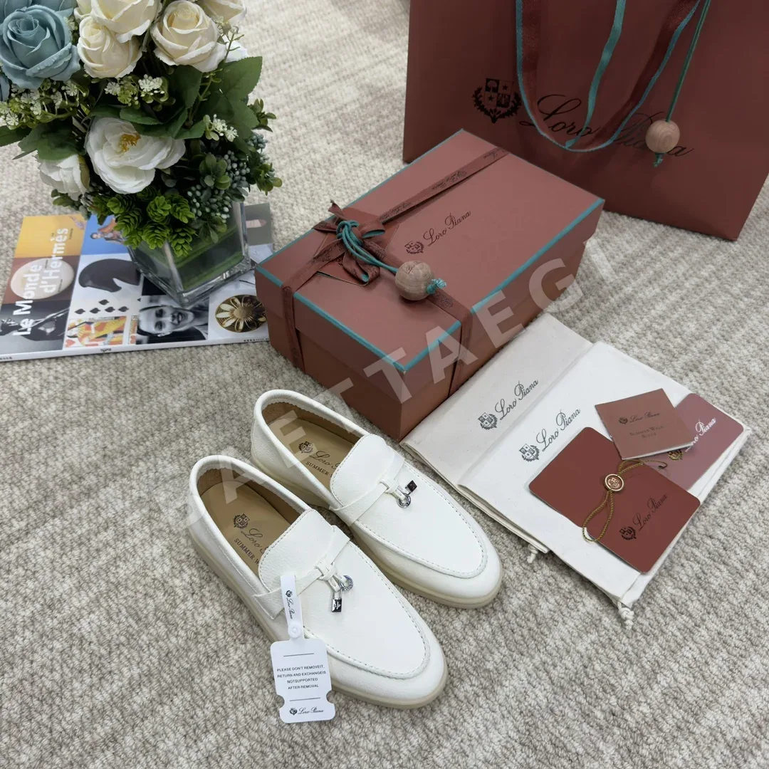 로로피아나 남성 신발 94033