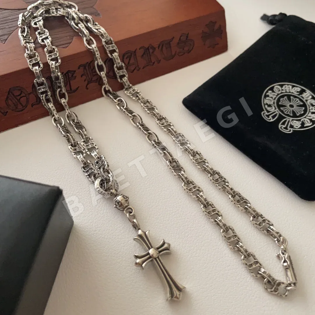 크롬하츠 빈티지 십자가 펜던트 목걸이 127239