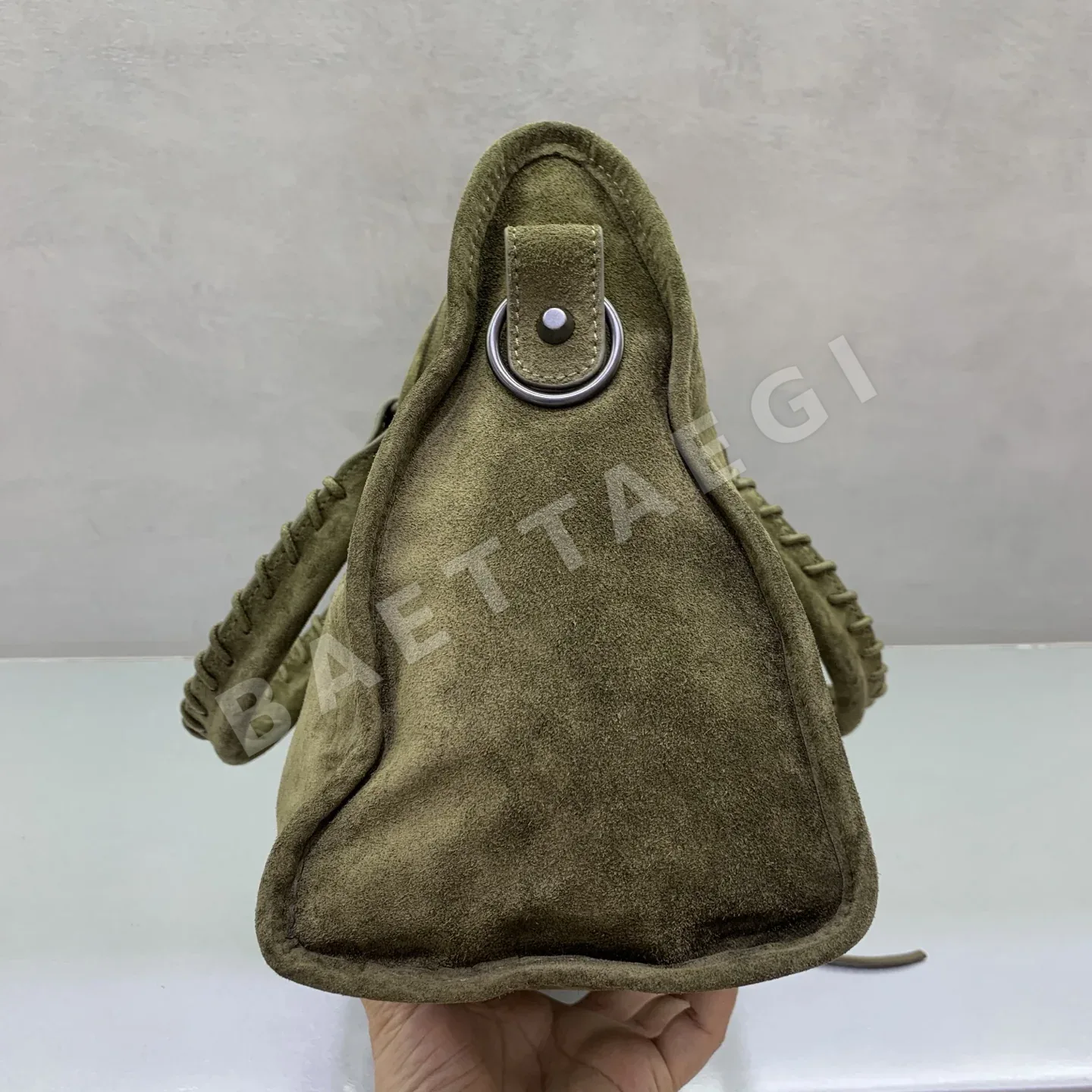 발렌시아가 르 시티 대형 핸드백 상세 이미지 3