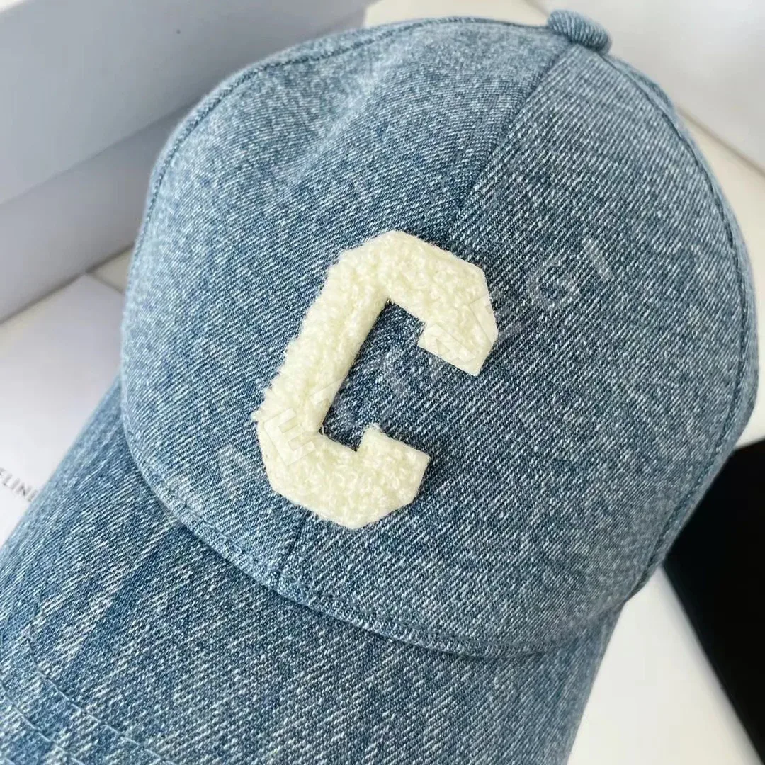 셀린느 C 로고 라이트 블루 데님 캡 상세 이미지 5