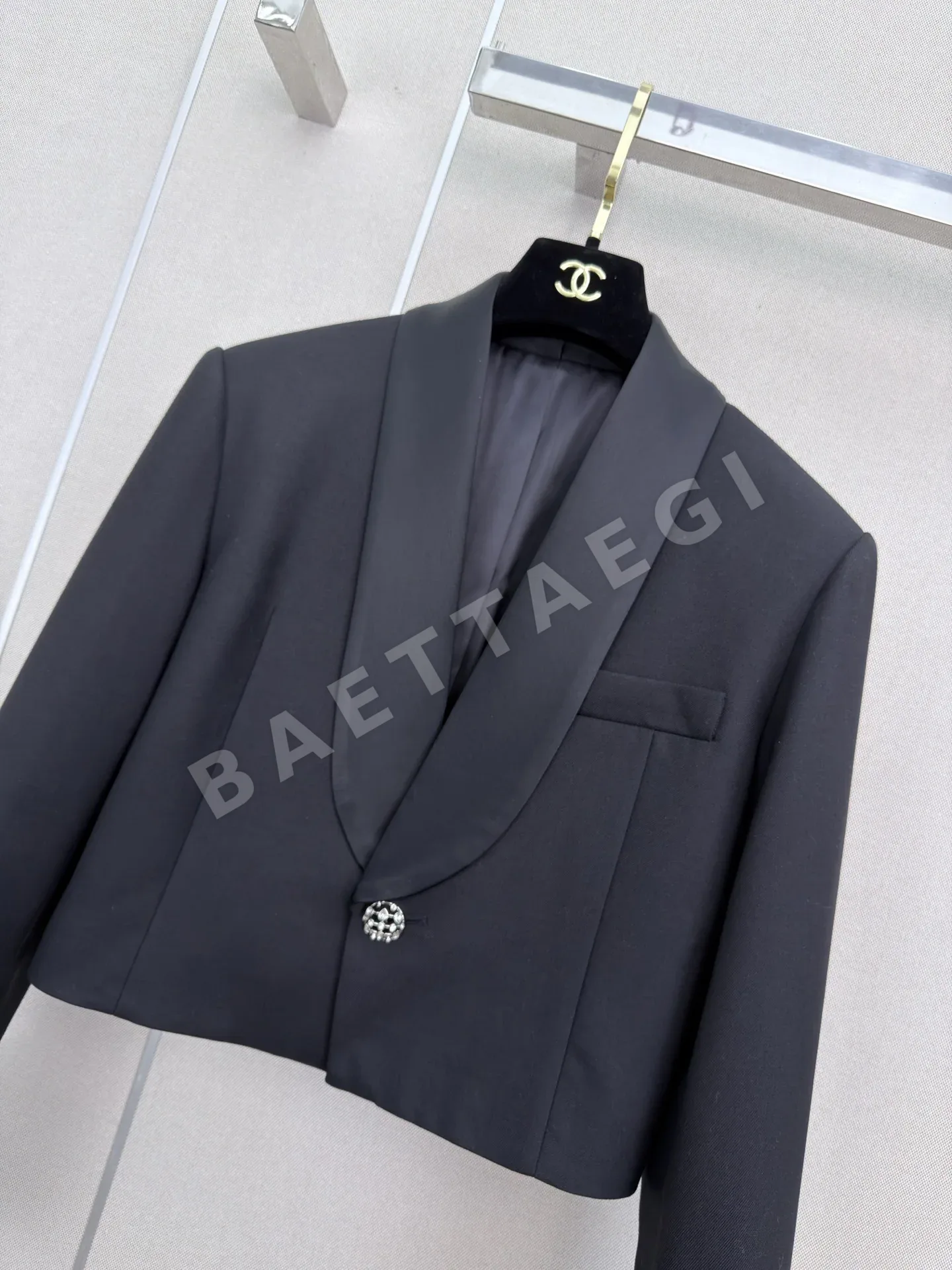샤넬 아세테이트 라펠 여성 자켓 상세 이미지 2