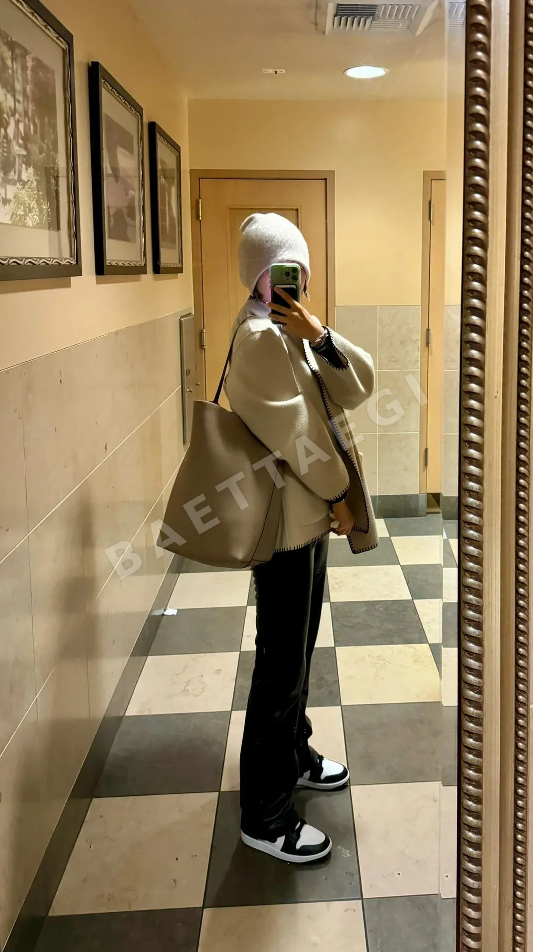 더로우 버킷백 상세 이미지 8