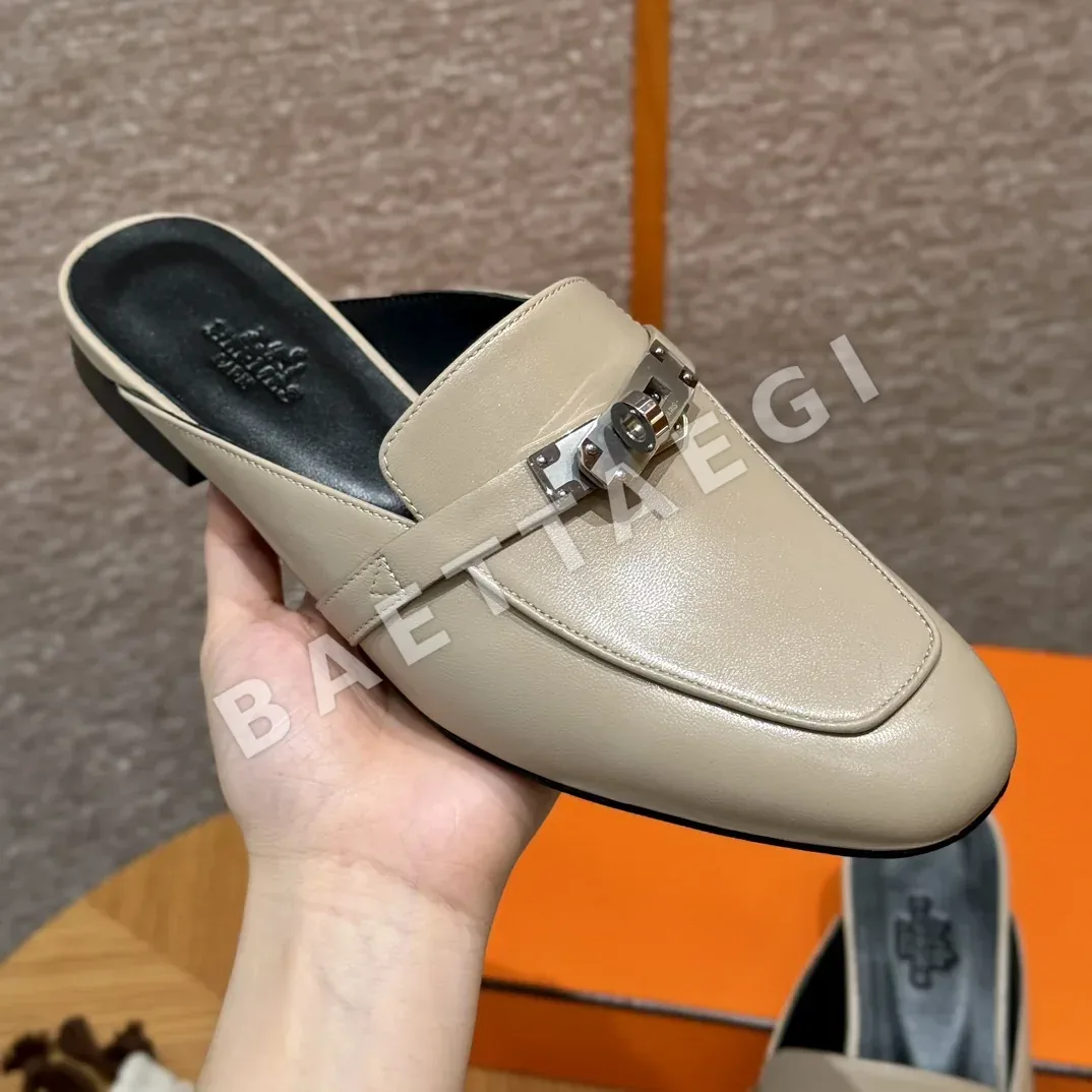 에르메스 샌들 살구색 염소가죽 은색 버클 상세 이미지 1