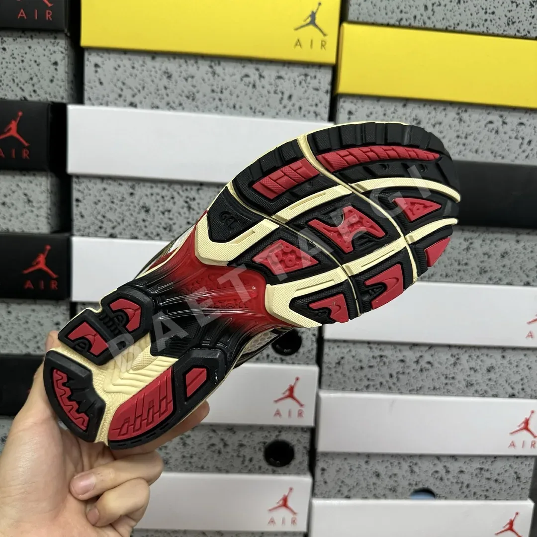 아식스 [LZ] 젤 카야노 14 1203A692-100 200573 Asics Gel-Kayano 14 Sneaker Politics Just 상세 이미지 6