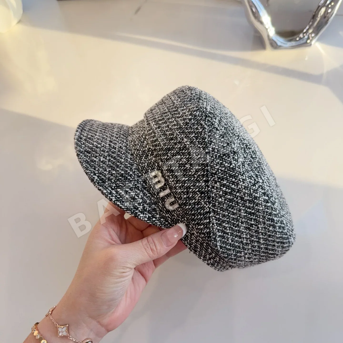 미우미우 모자 81383 Miu Miu Cap 상세 이미지 5