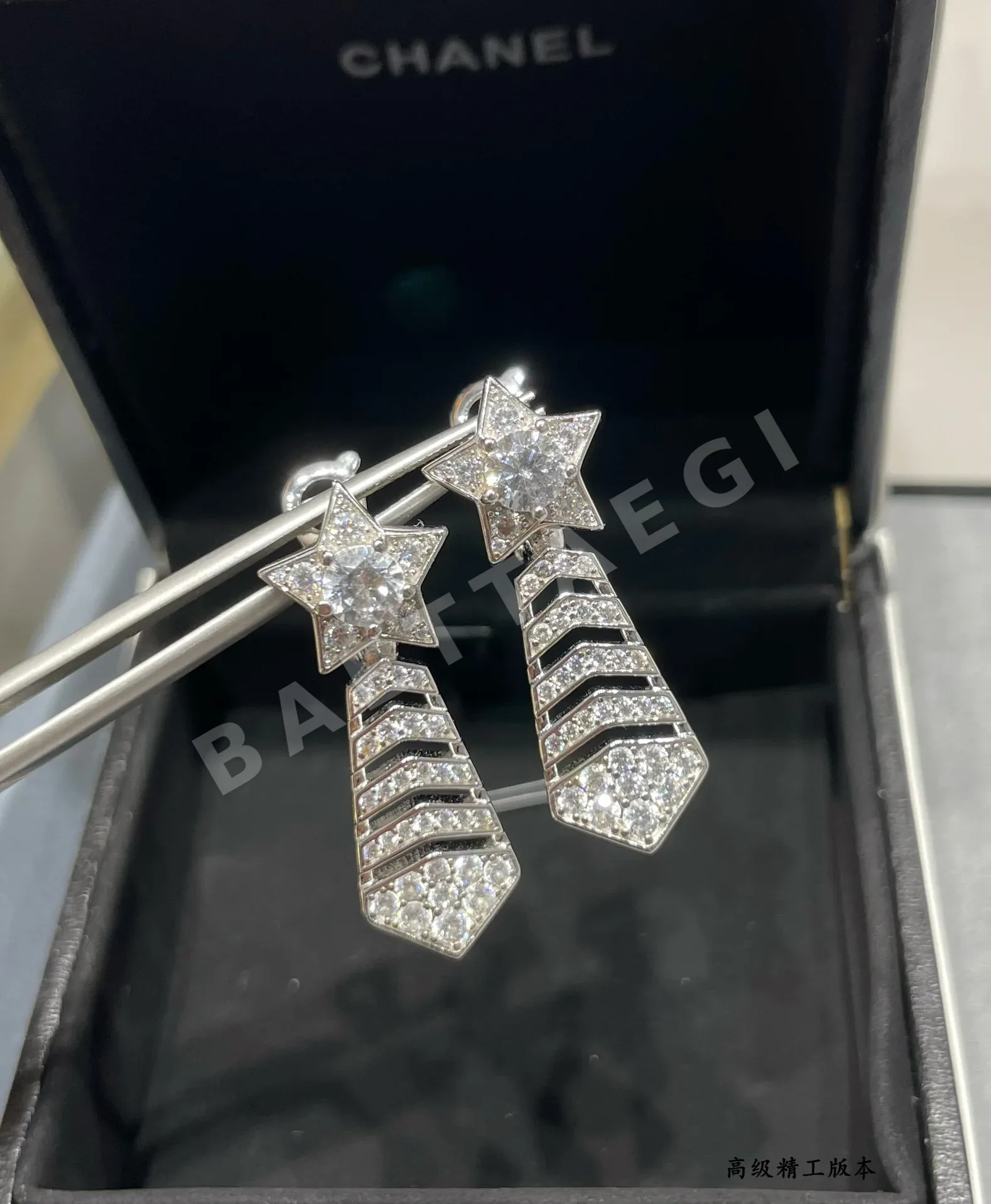 샤넬 C 코메트 골드 귀걸이 상세 이미지 5