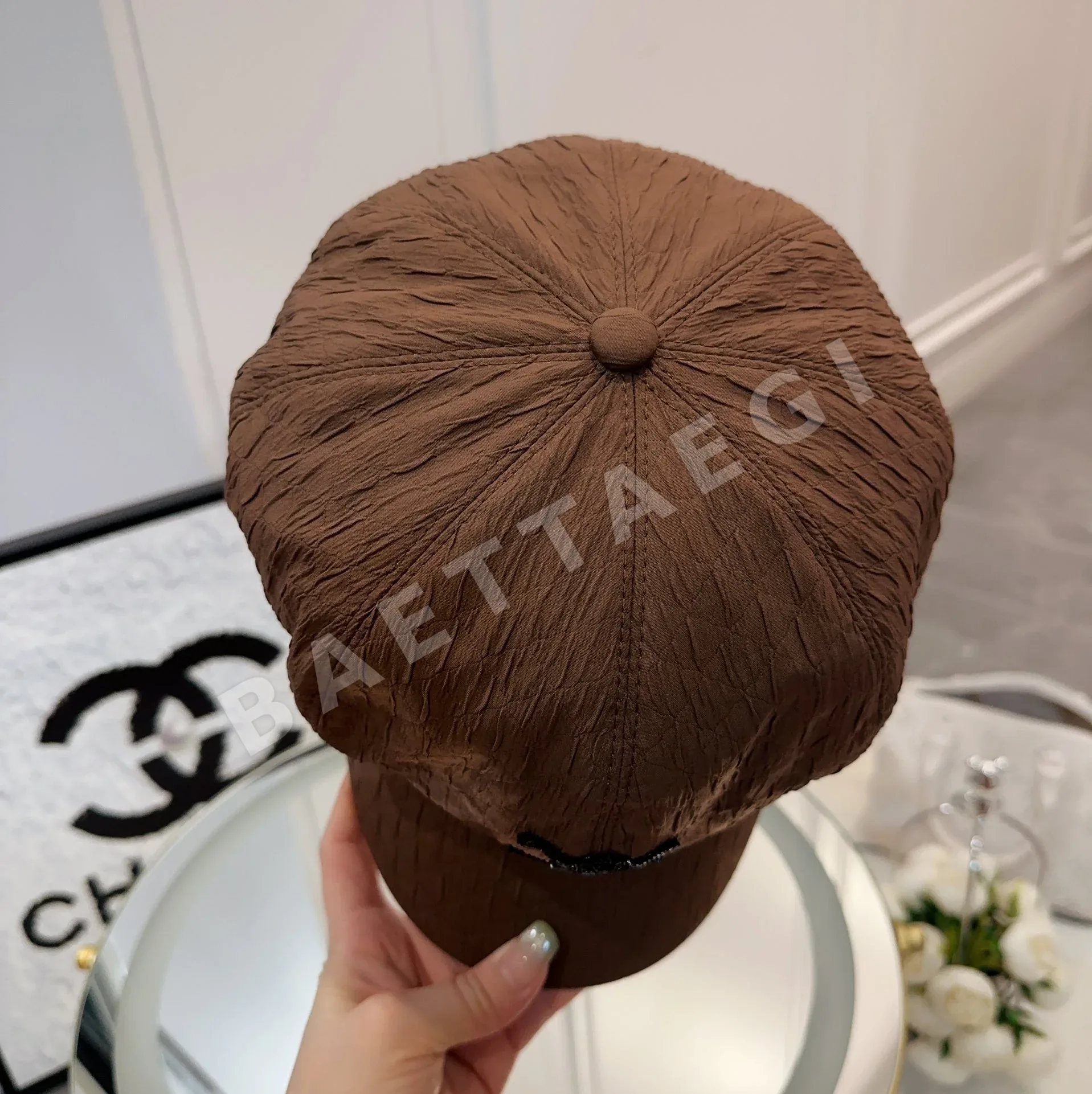 셀린느 팔각형 플리츠 자카드 모자 상세 이미지 3