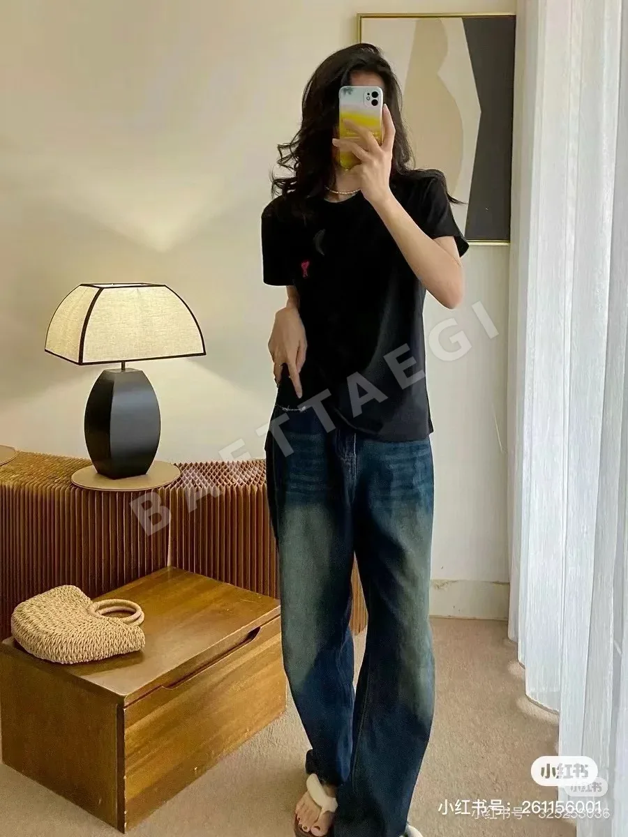 아미 하트 자수 크루넥 여성 반팔 티셔츠 상세 이미지 8