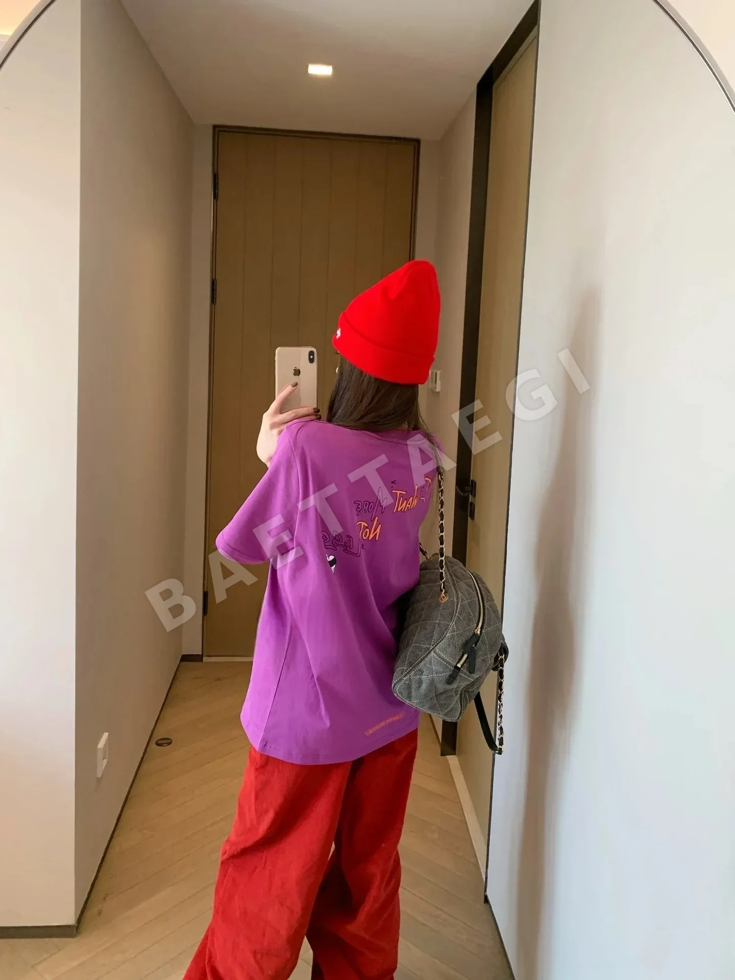 크롬하츠 매티 보이 그래피티 퍼플 린넨 코튼 여성 반팔 티셔츠 53179