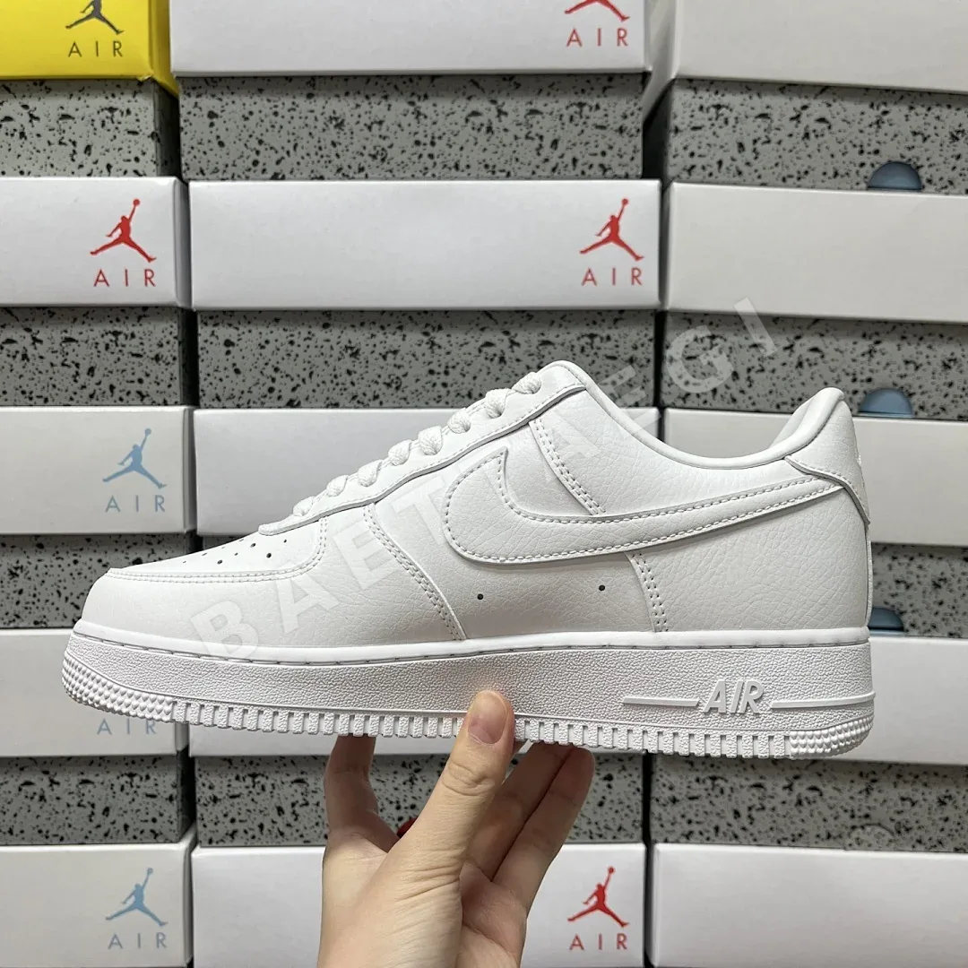 나이키 [G5] 에어 포스 1 로우 화이트 CZ8065-100 201199 Nike Air Force 1 Low Drake NOCTA 상세 이미지 5