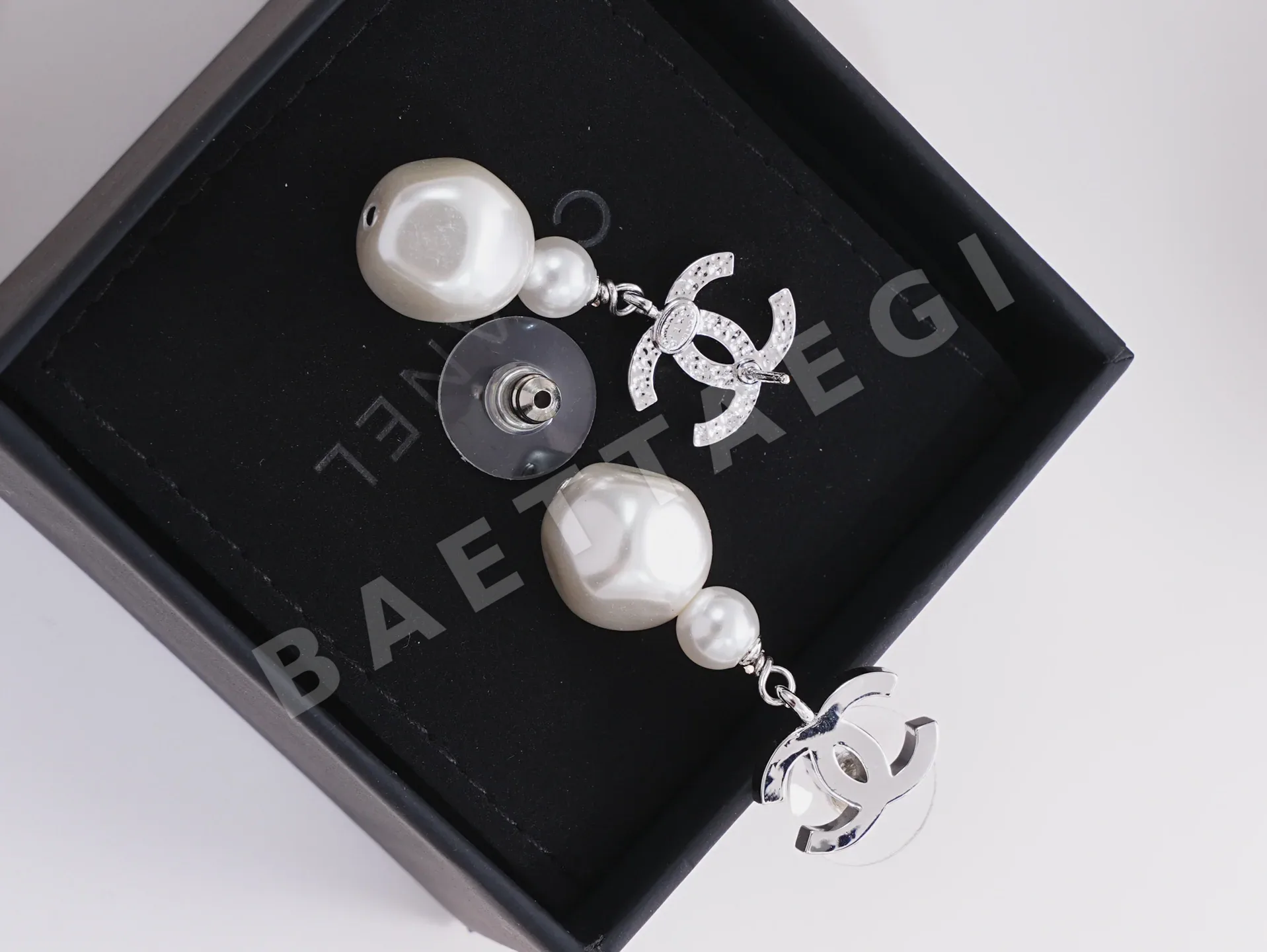 샤넬 귀걸이 68812 Chanel Earrings 상세 이미지 3
