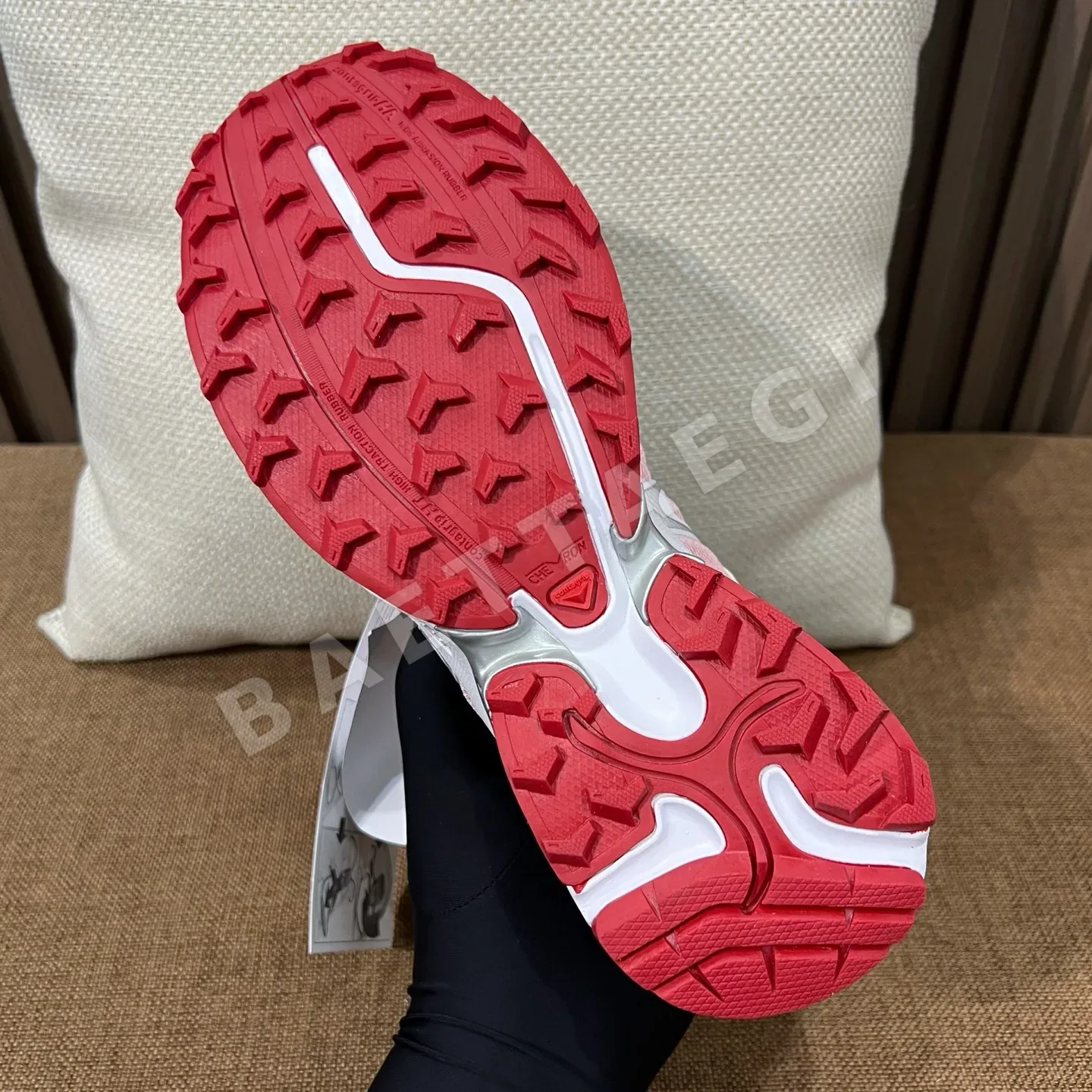 살로몬 XA PRO 3D 트레일 러닝화 상세 이미지 9