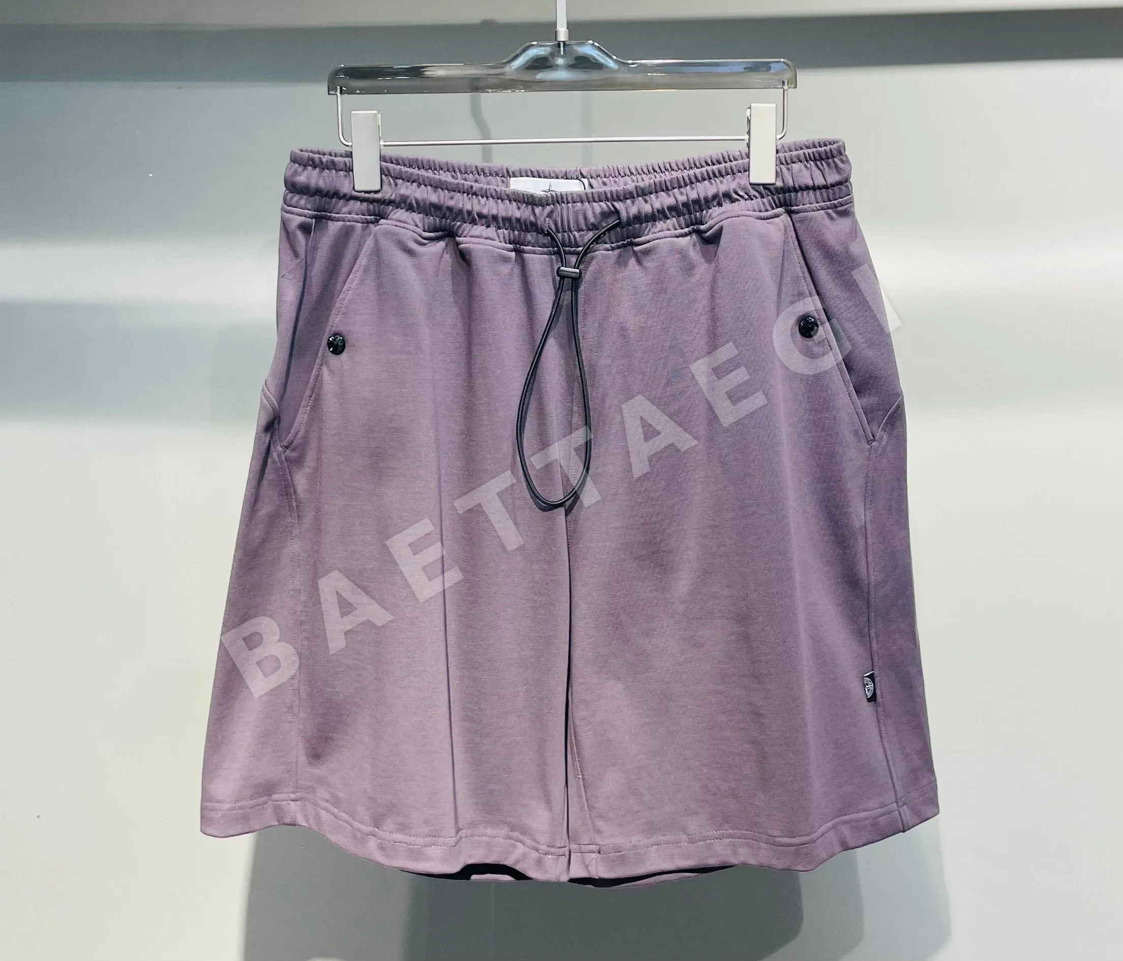 스톤아일랜드 컴퍼스 패치 프린트 고무 허리 반바지 50888