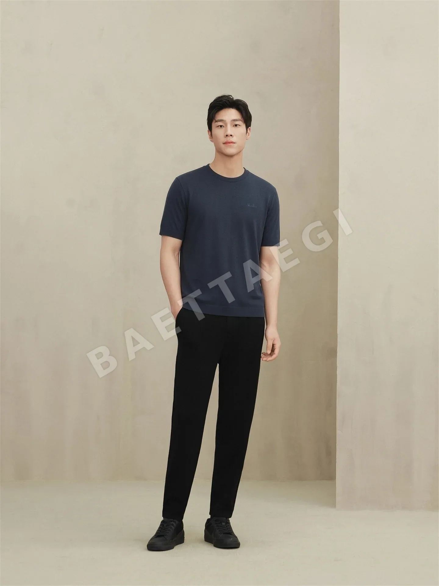 로로피아나 천연 식물 섬유 남성 반팔티셔츠 114640