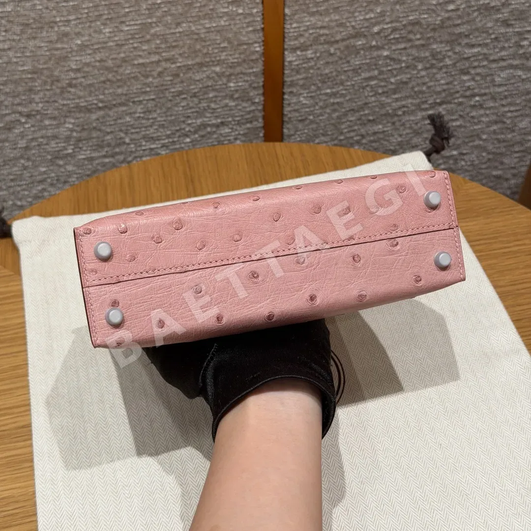 에르메스 미니 켈리 오스트리치 가방 상세 이미지 5