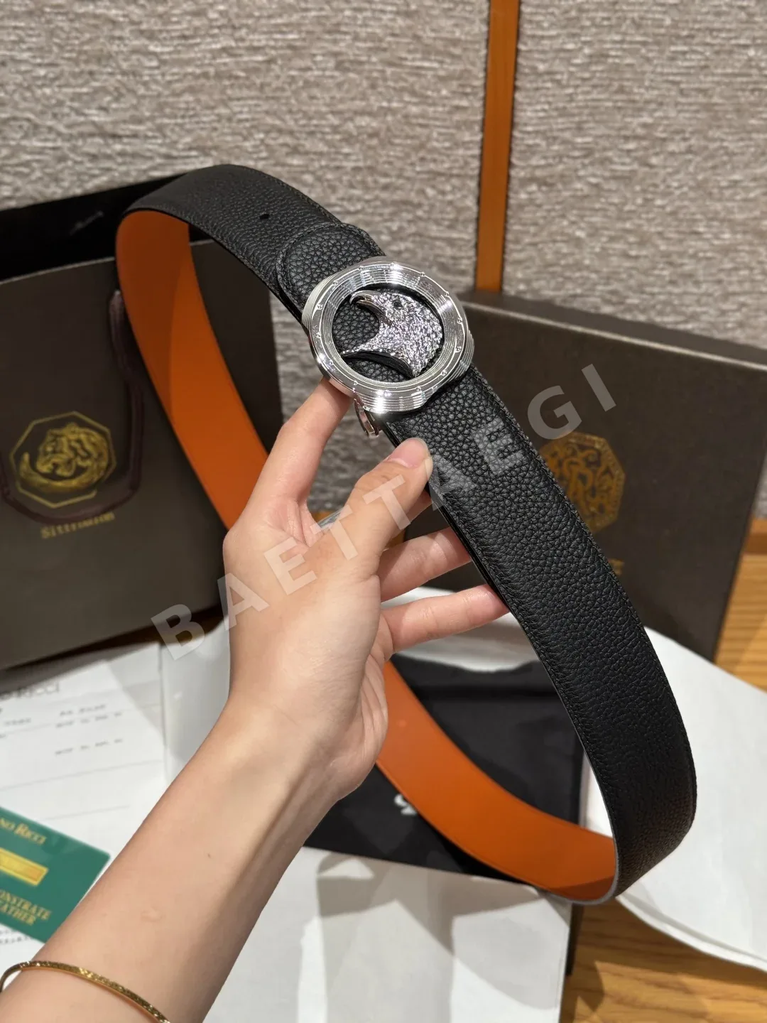 스테파노리치 페블드 소가죽 메탈 버클 벨트 상세 이미지 4
