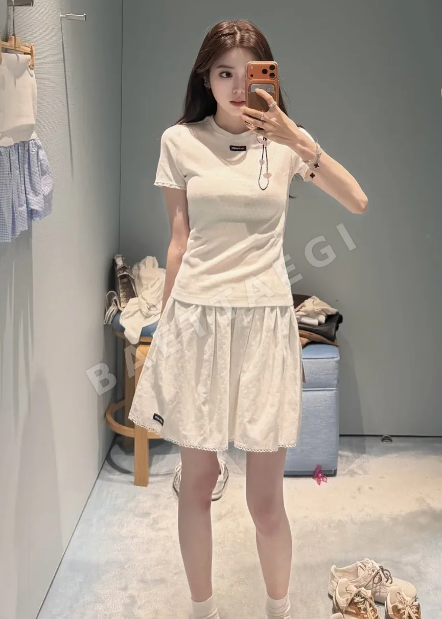미우미우 레이스 트림 코튼 반팔 티셔츠 상세 이미지 8
