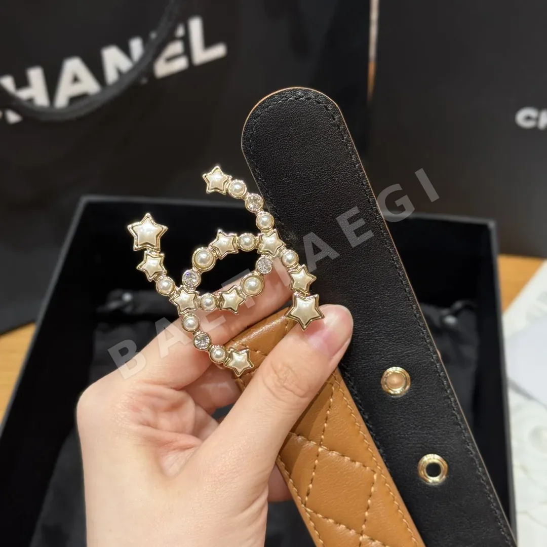 샤넬 더블 C 메탈 로고 램스킨 벨트 상세 이미지 5