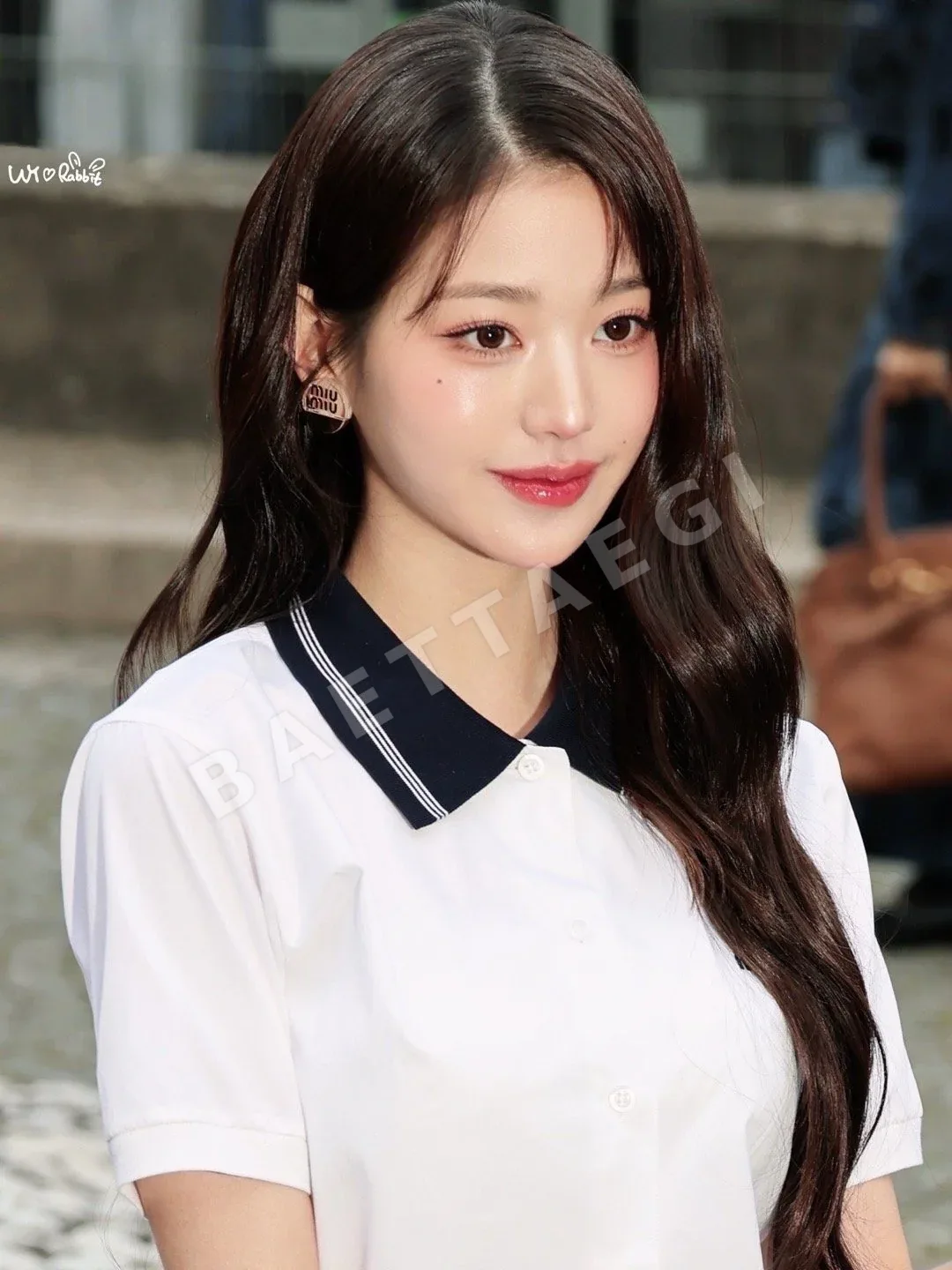 미우미우 메탈릭 클립온 귀걸이 상세 이미지 3
