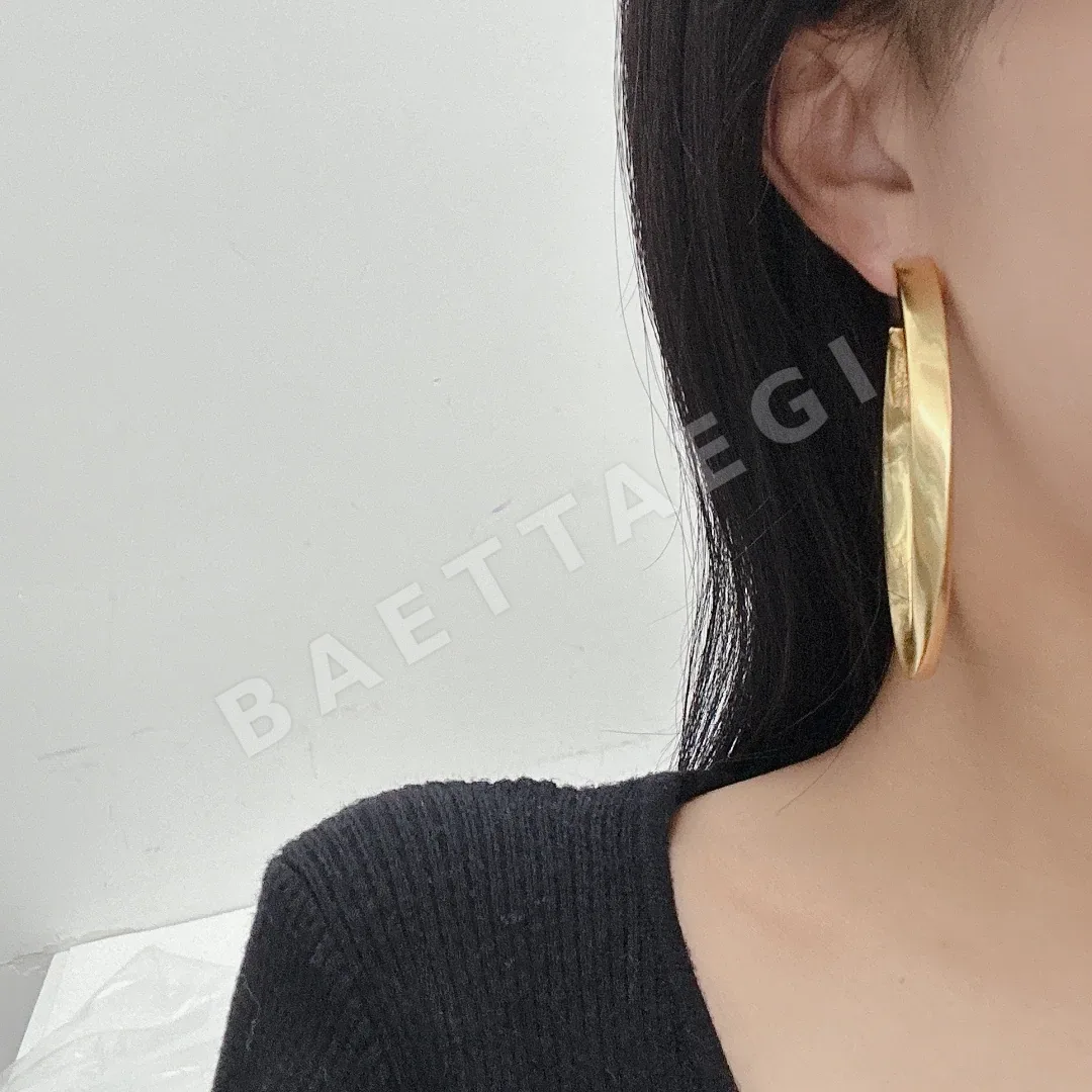 생로랑 눈부신 색상 귀걸이 65658