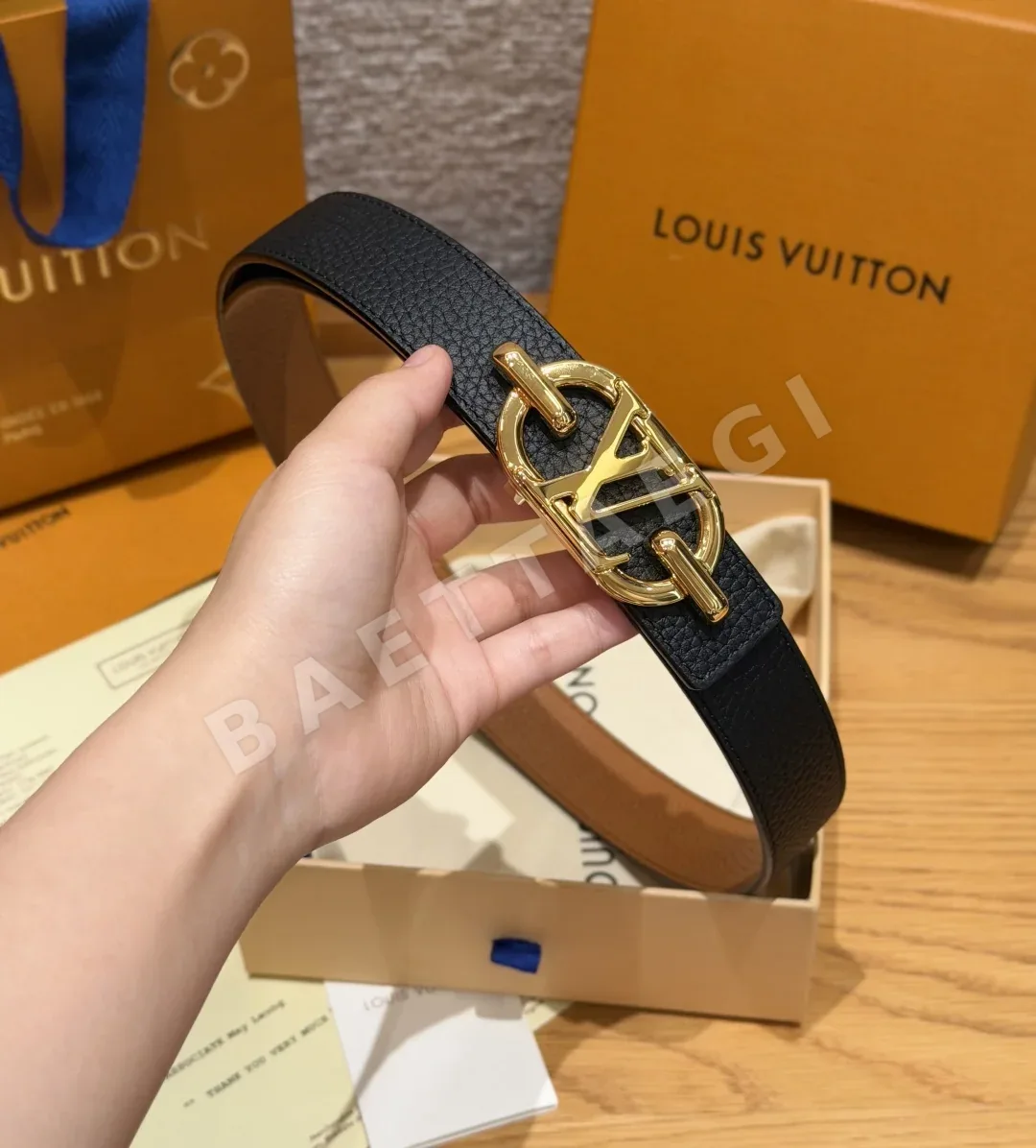 루이비통 폰누프 30mm 리버시블 벨트 상세 이미지 9
