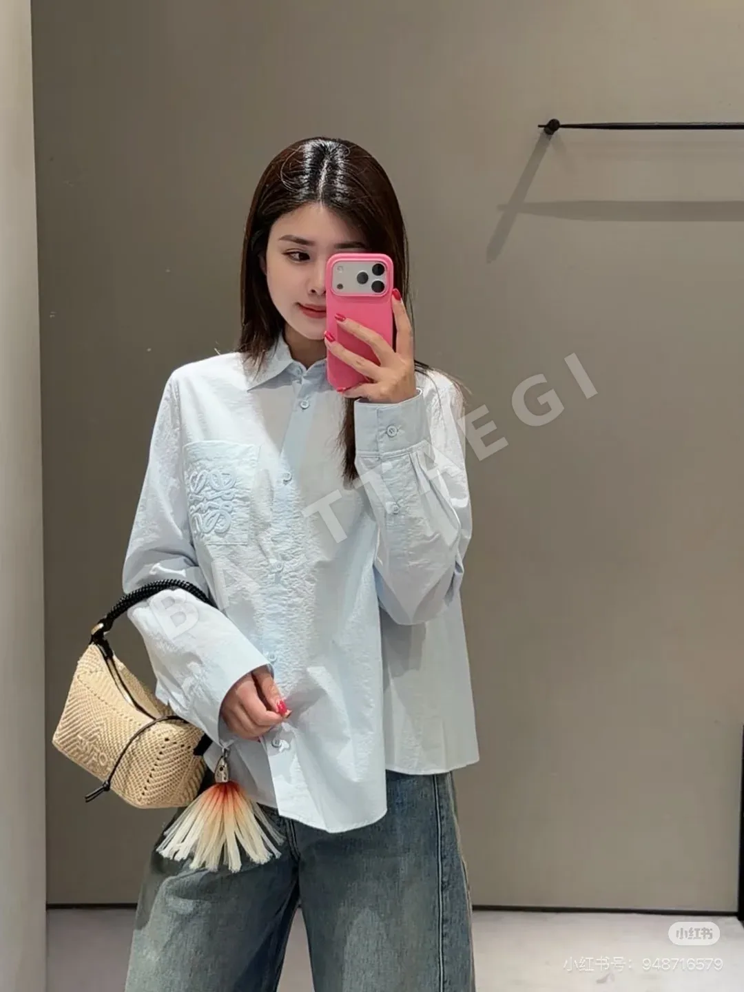 로에베 자수 로고 포켓 카라 긴팔 셔츠 상세 이미지 2