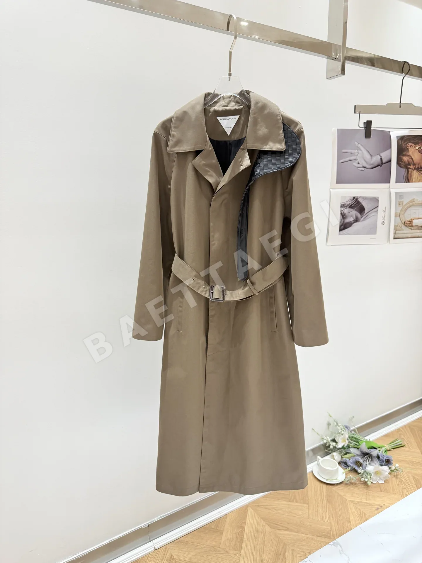 보테가베네타 라펠카라 여성 자켓 208557