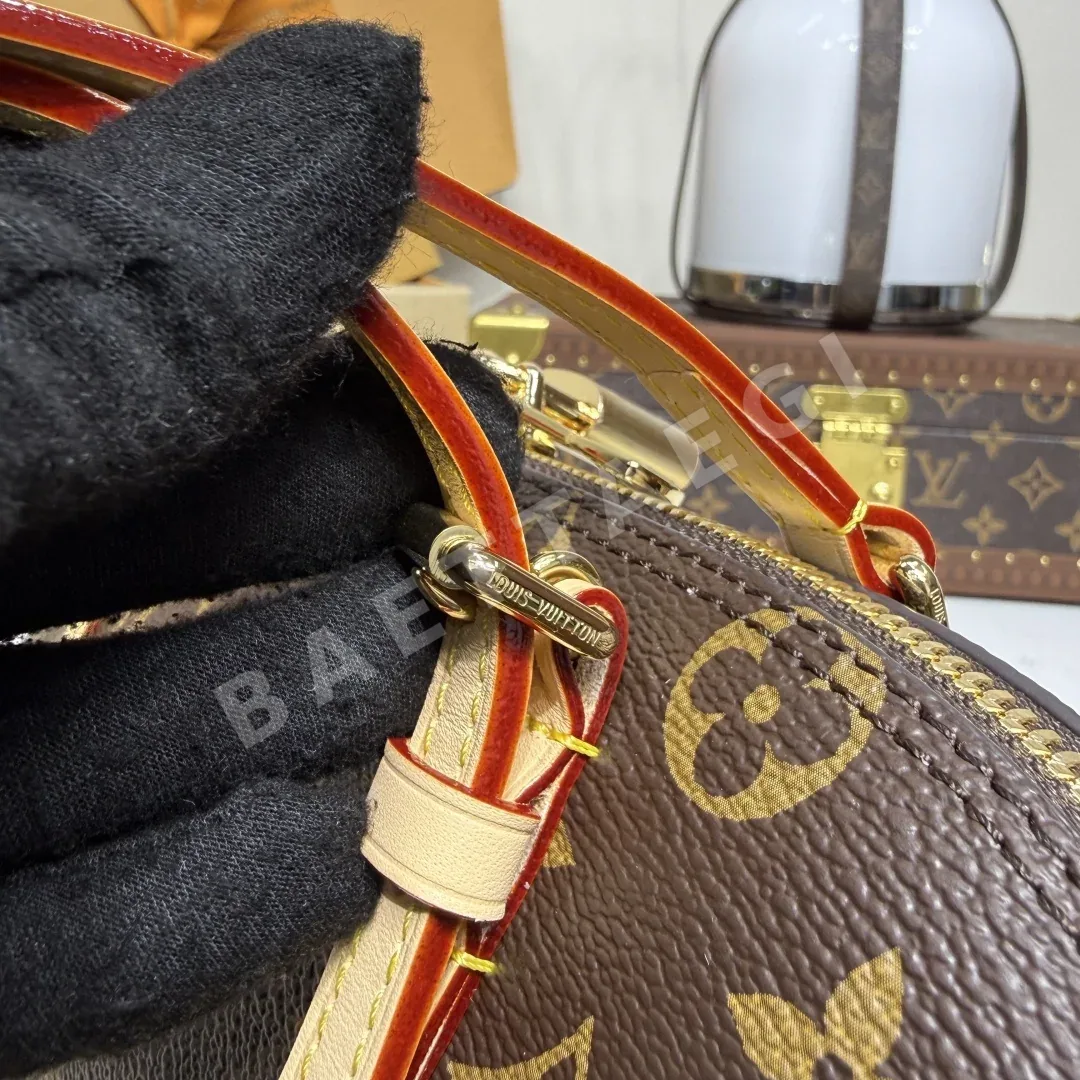 루이비통 스크와이어 이스트 웨스트 모노그램 핸드백 M28953 상세 이미지 8