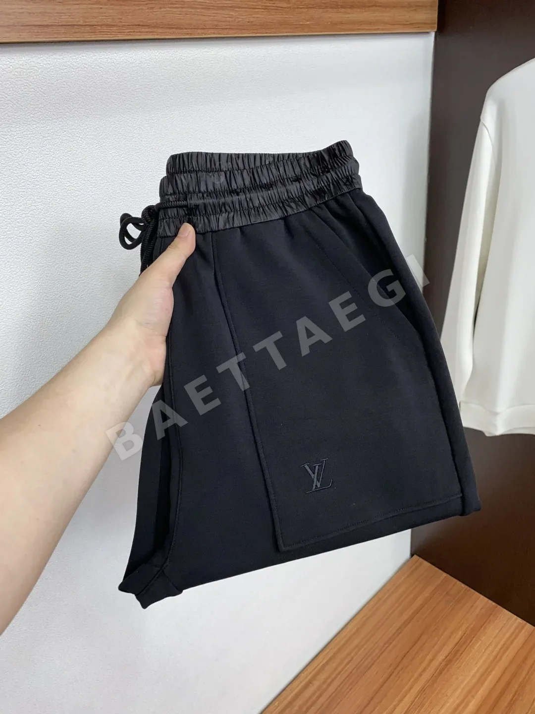 루이비통 신축성 에어 레이어 남성 바지 207582