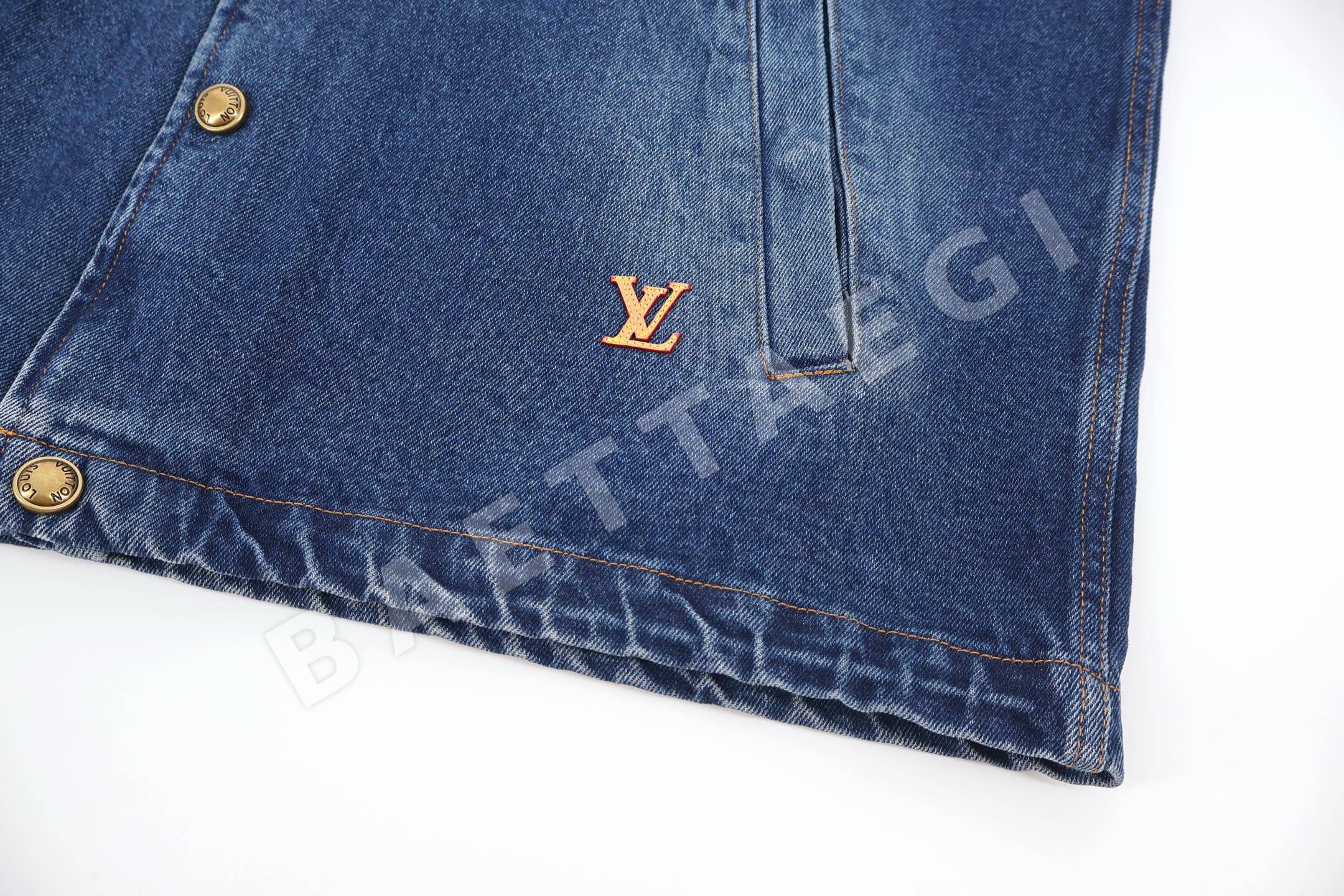 루이비통 LV 레터 가죽 라벨 데님 긴팔 재킷 상세 이미지 5