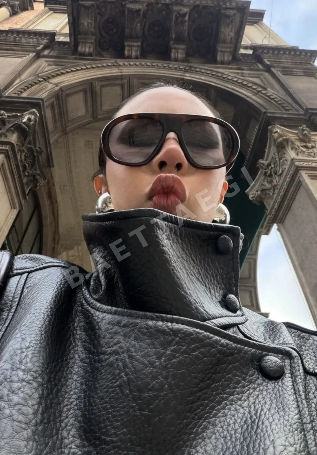 프라다 선글라스 56531 Prada Sunglasses 상세 이미지 9
