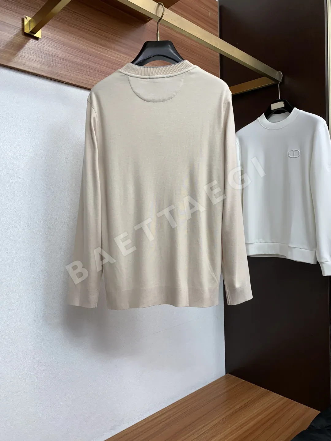 브루넬로쿠치넬리 남성 울 혼방 크루넥 긴팔니트 상세 이미지 10